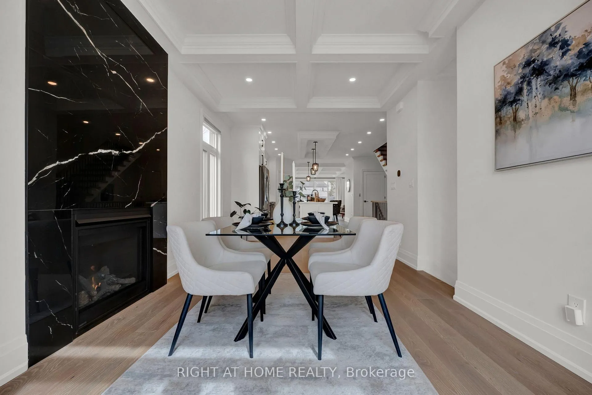 Photo 6 of 819 Fairview Avenue, Pickering, Bay Ridges — HOMEH