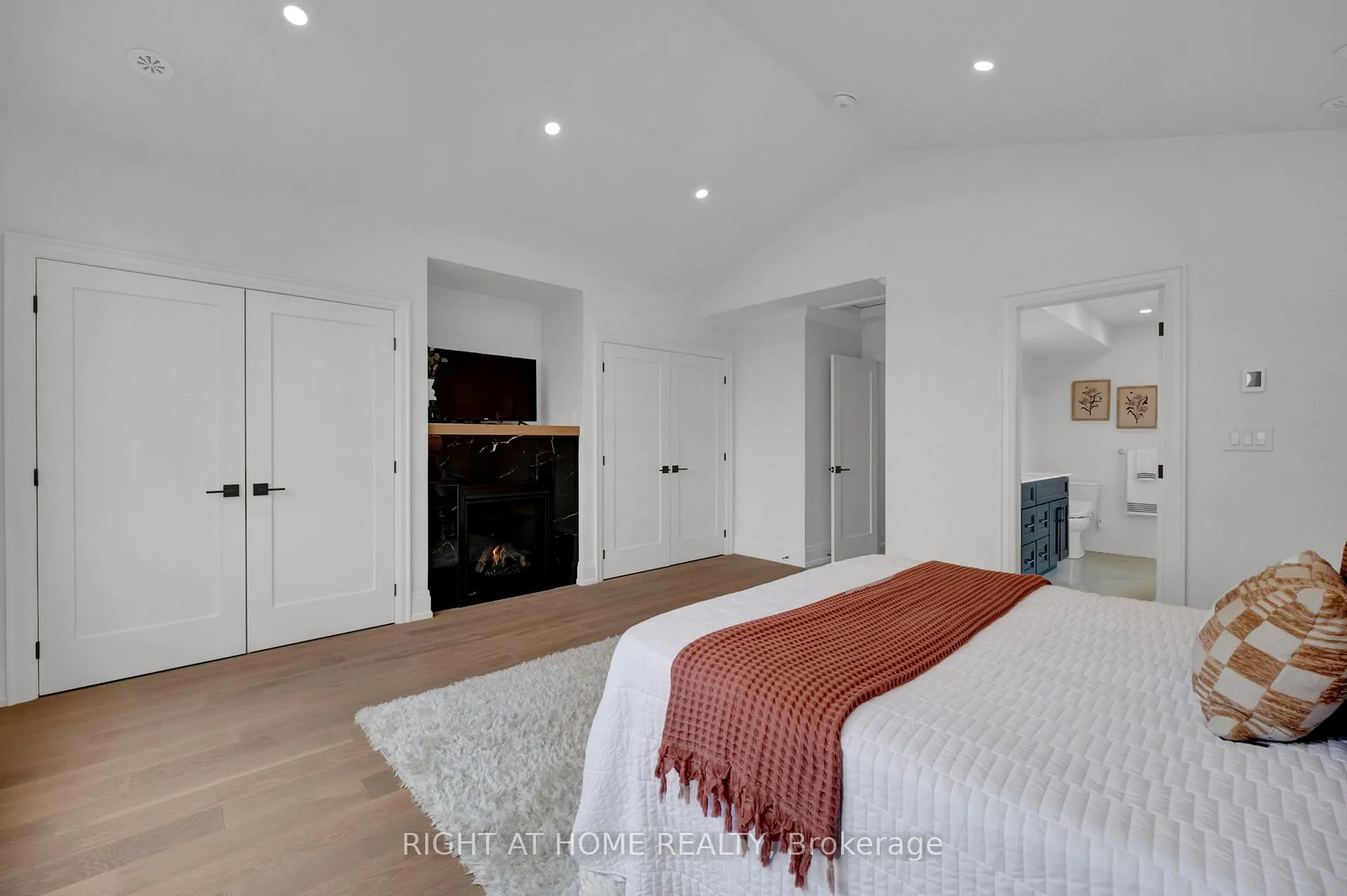 Photo 27 of 819 Fairview Avenue, Pickering, Bay Ridges — HOMEH