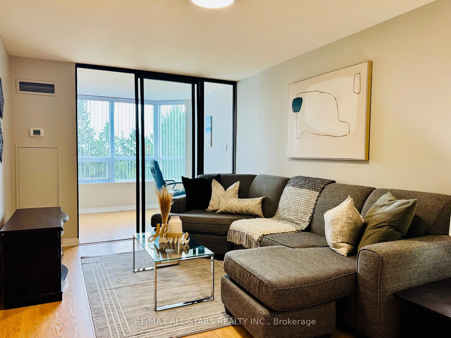 Photo 29 of Unit 402, 7601 Bathurst Street, Vaughan, Crestwood-Springfarm-Yorkhill — HOMEH