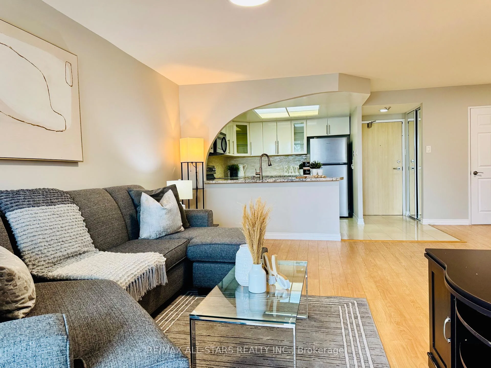 Photo 33 of Unit 402, 7601 Bathurst Street, Vaughan, Crestwood-Springfarm-Yorkhill — HOMEH