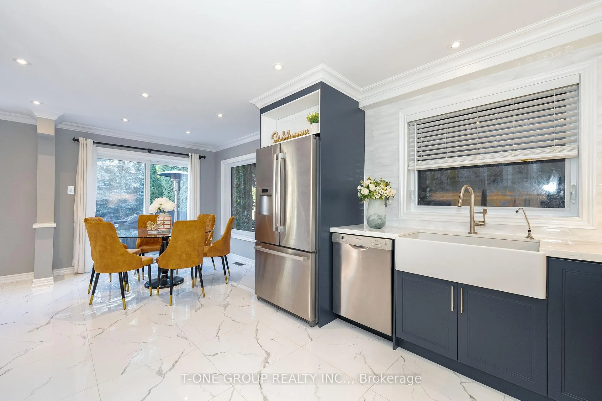 Photo 13 of 124 Aitken Circle, Markham, Unionville — HOMEH