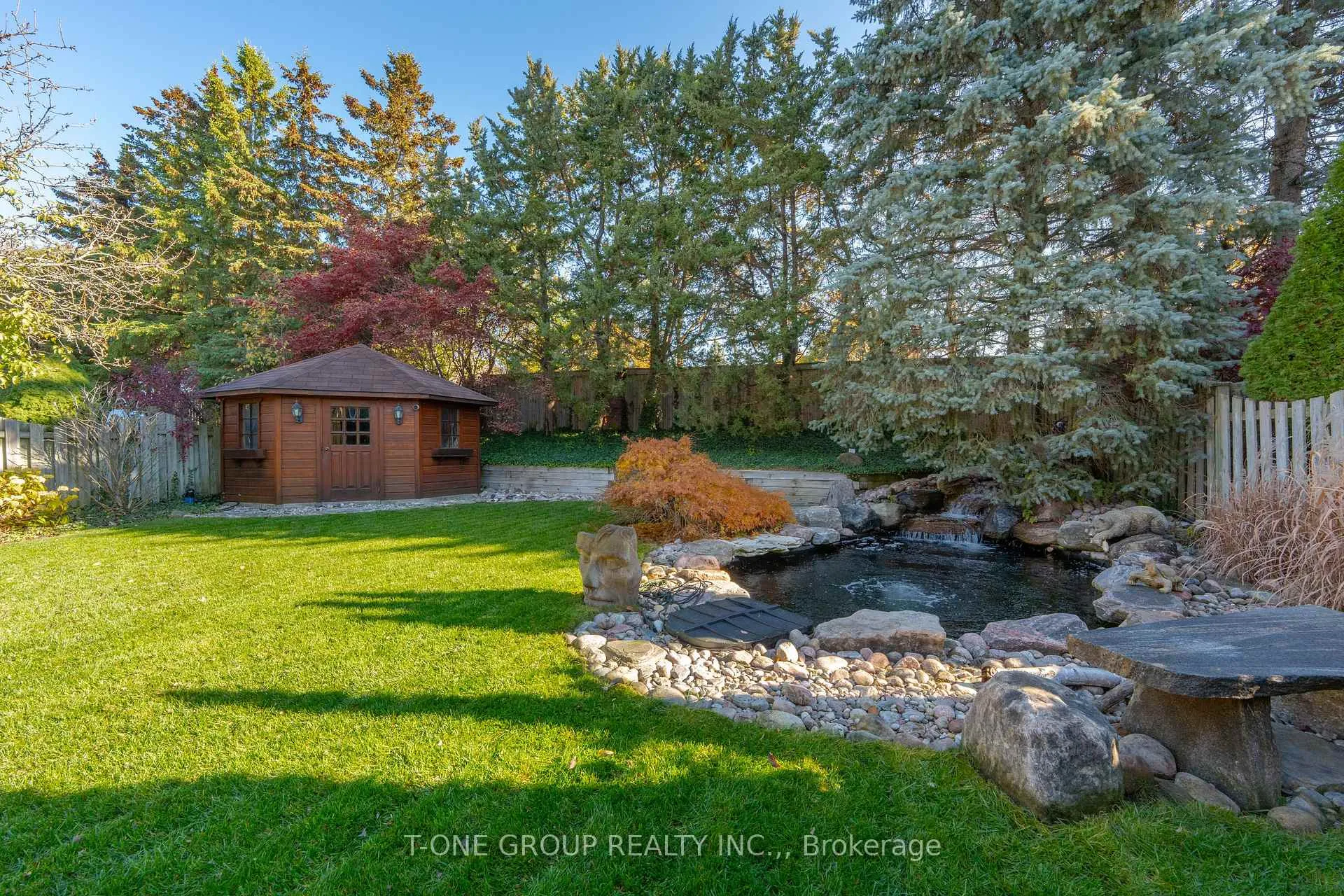 Photo 38 of 124 Aitken Circle, Markham, Unionville — HOMEH