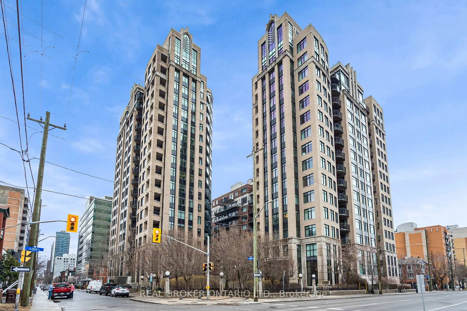 Photo 2 of Unit 810, 235 Kent Street, Ottawa, Ottawa Centre — HOMEH