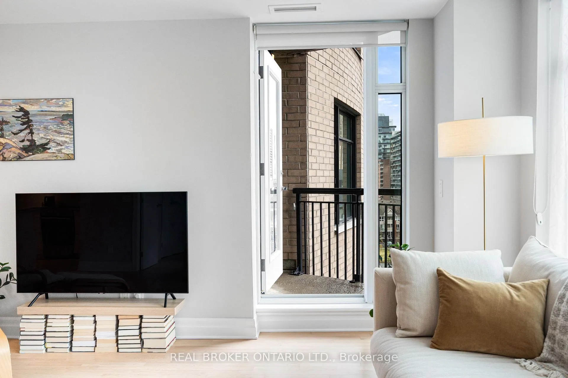 Photo 35 of Unit 810, 235 Kent Street, Ottawa, Ottawa Centre — HOMEH