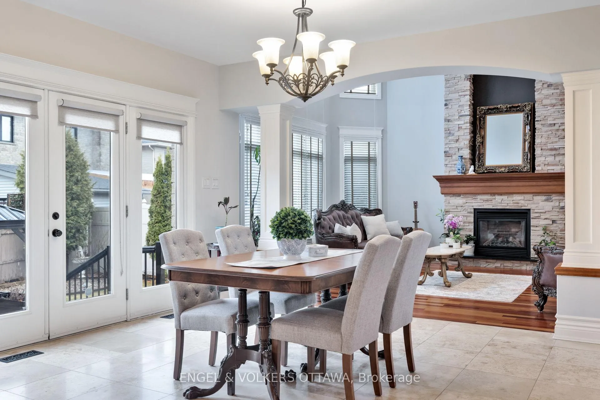 Photo 16 of 453 Rahul Crescent, Ottawa, Mooneys Bay — HOMEH
