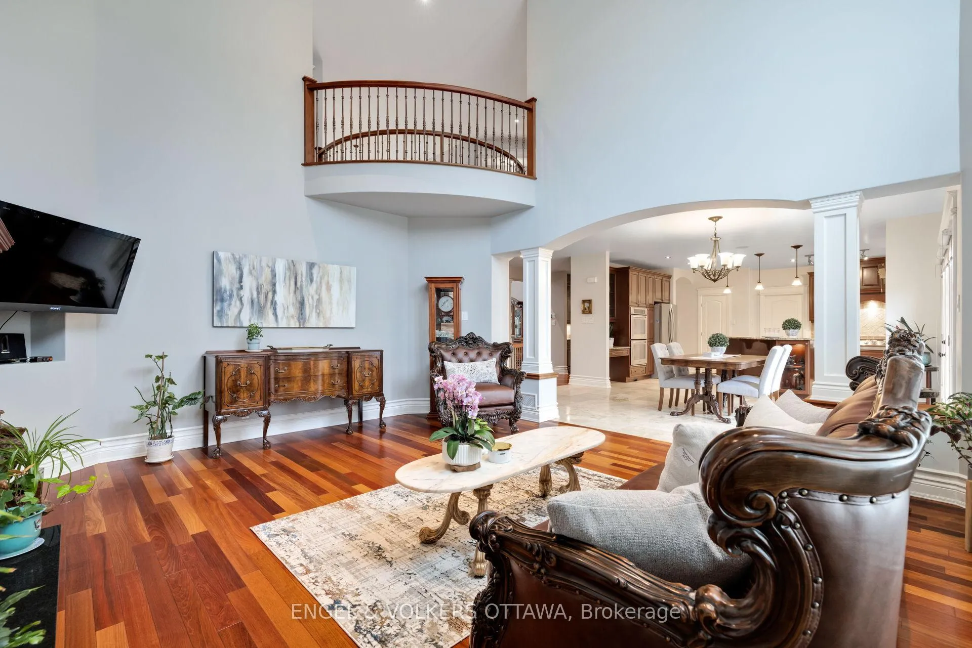 Photo 20 of 453 Rahul Crescent, Ottawa, Mooneys Bay — HOMEH