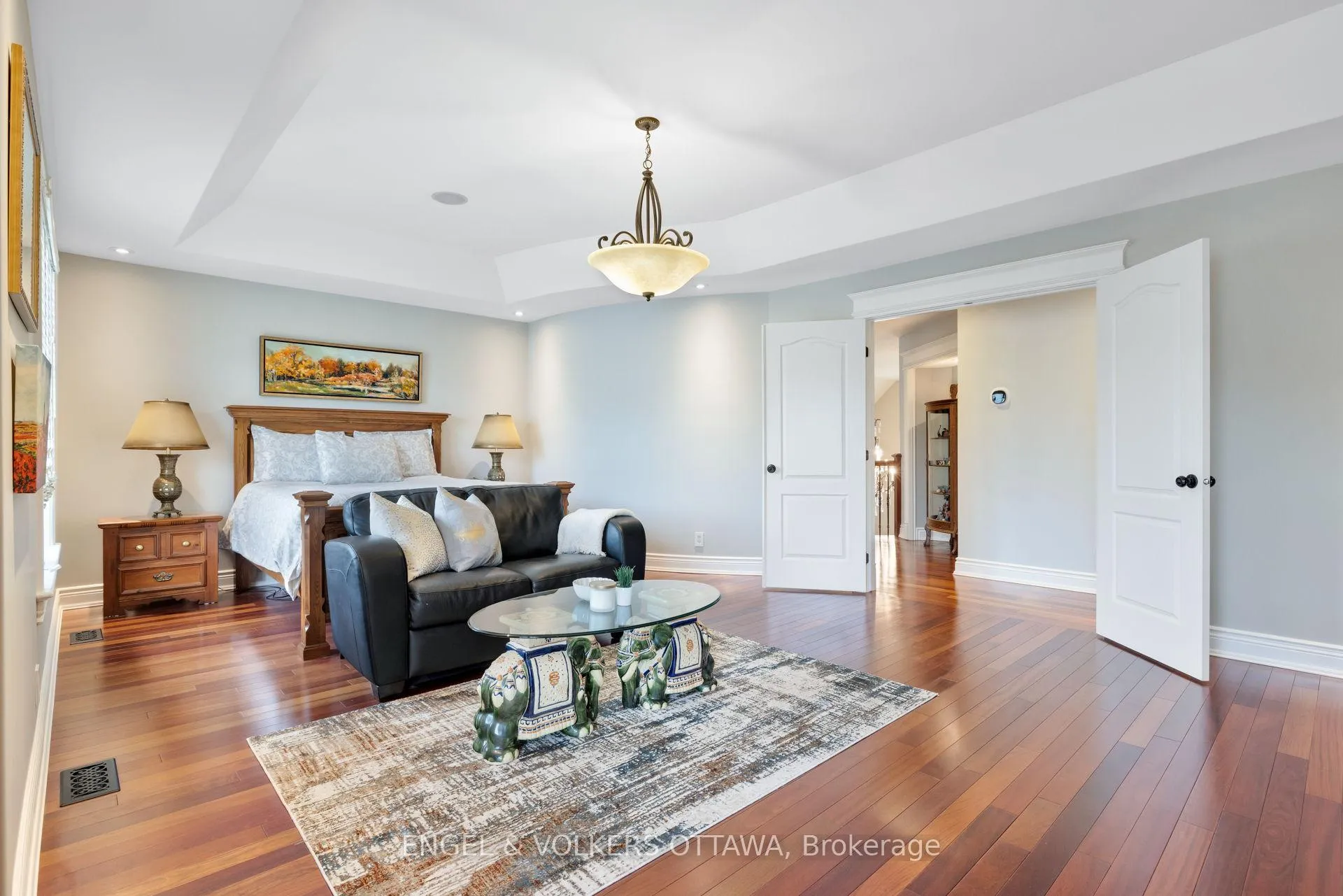 Photo 29 of 453 Rahul Crescent, Ottawa, Mooneys Bay — HOMEH