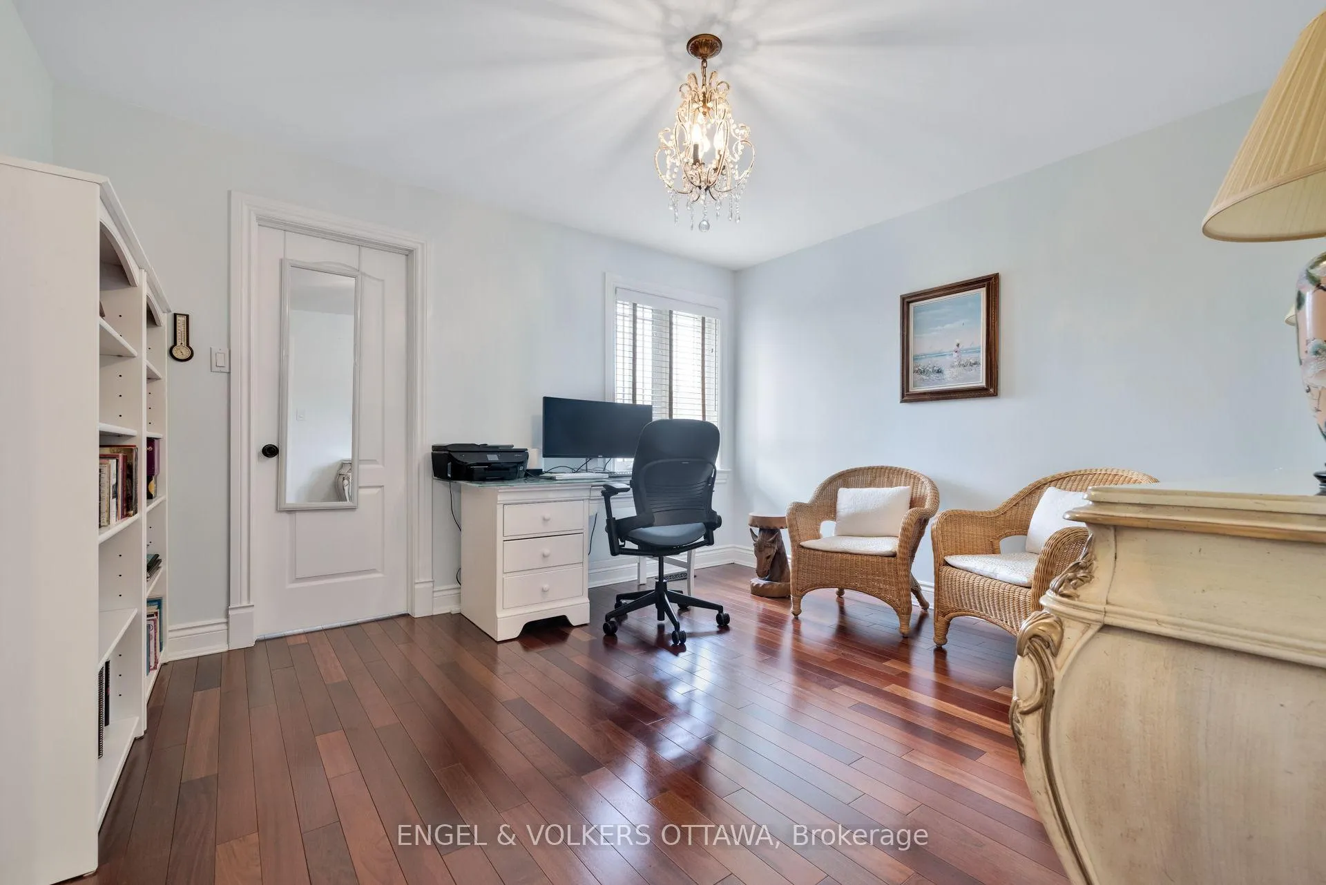 Photo 33 of 453 Rahul Crescent, Ottawa, Mooneys Bay — HOMEH