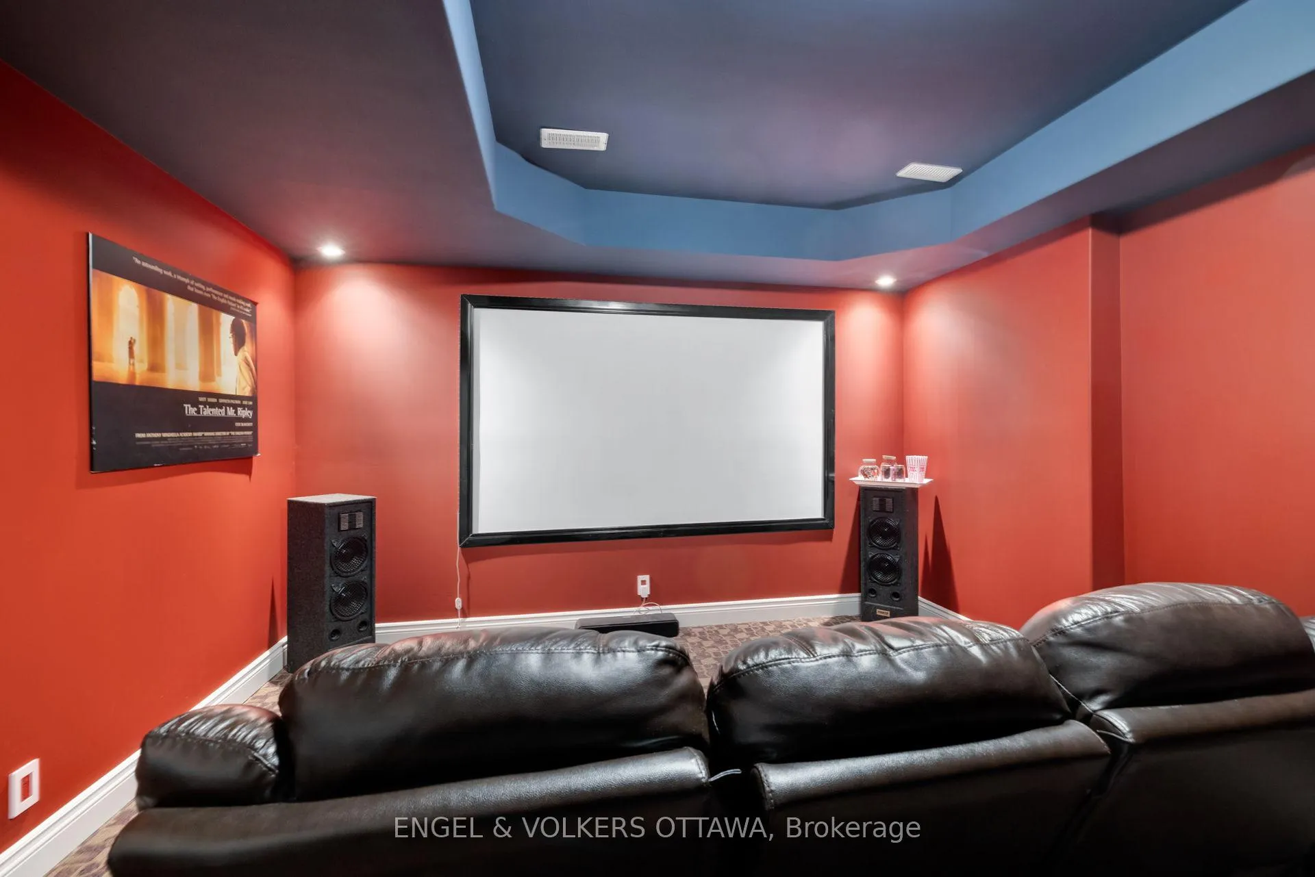 Photo 41 of 453 Rahul Crescent, Ottawa, Mooneys Bay — HOMEH