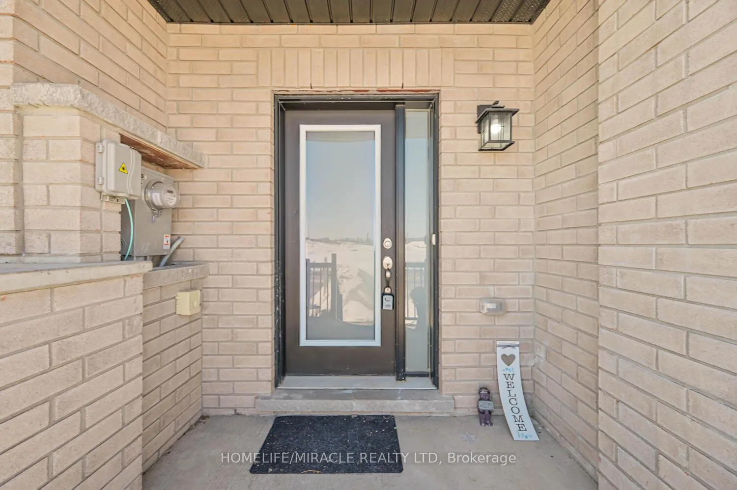 Photo 5 of 29 Turnberry Lane, Barrie, Painswick South — HOMEH