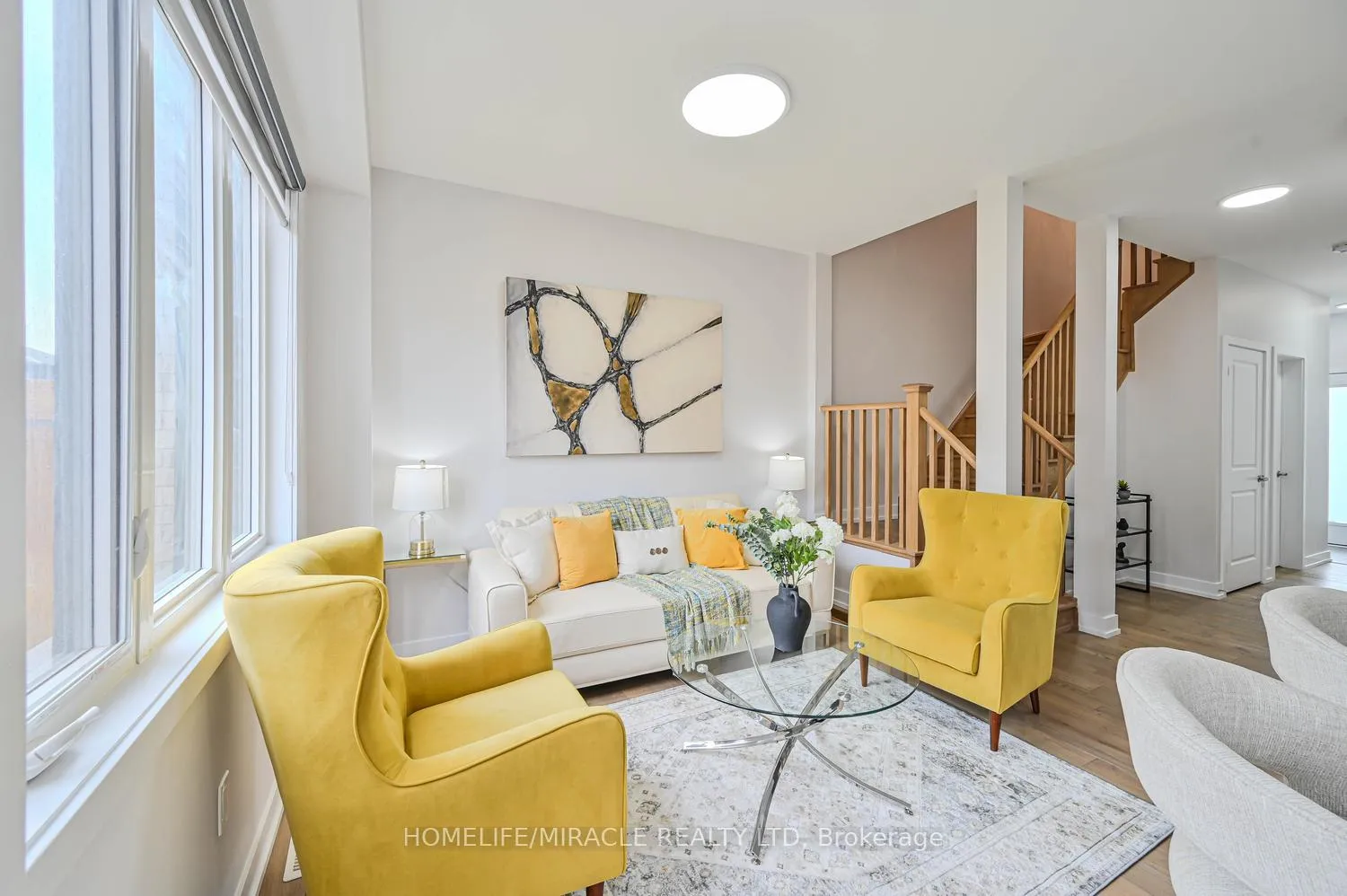 Photo 7 of 29 Turnberry Lane, Barrie, Painswick South — HOMEH