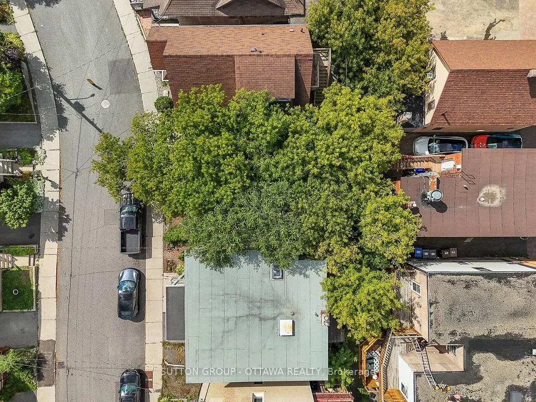 Photo 9 of 133 Eccles Street, Ottawa, West Centre Town — HOMEH
