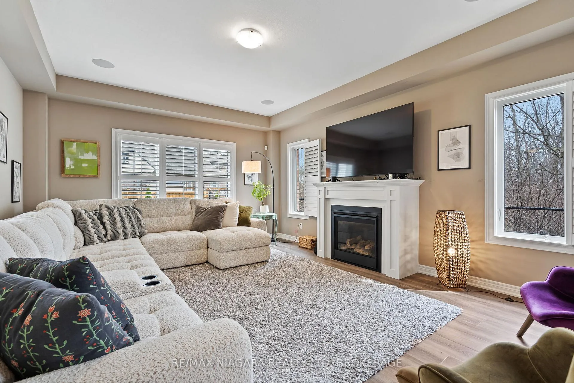 Photo 8 of 4279 Willick Road, Niagara Falls, Lyons Creek — HOMEH
