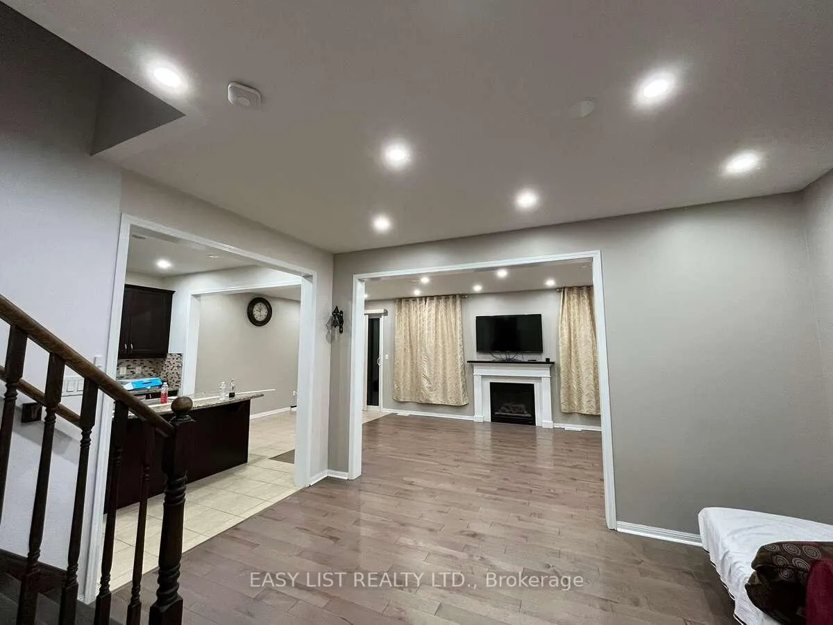 Photo 3 of 450 Cavanagh Lane, Milton, Willmott — HOMEH