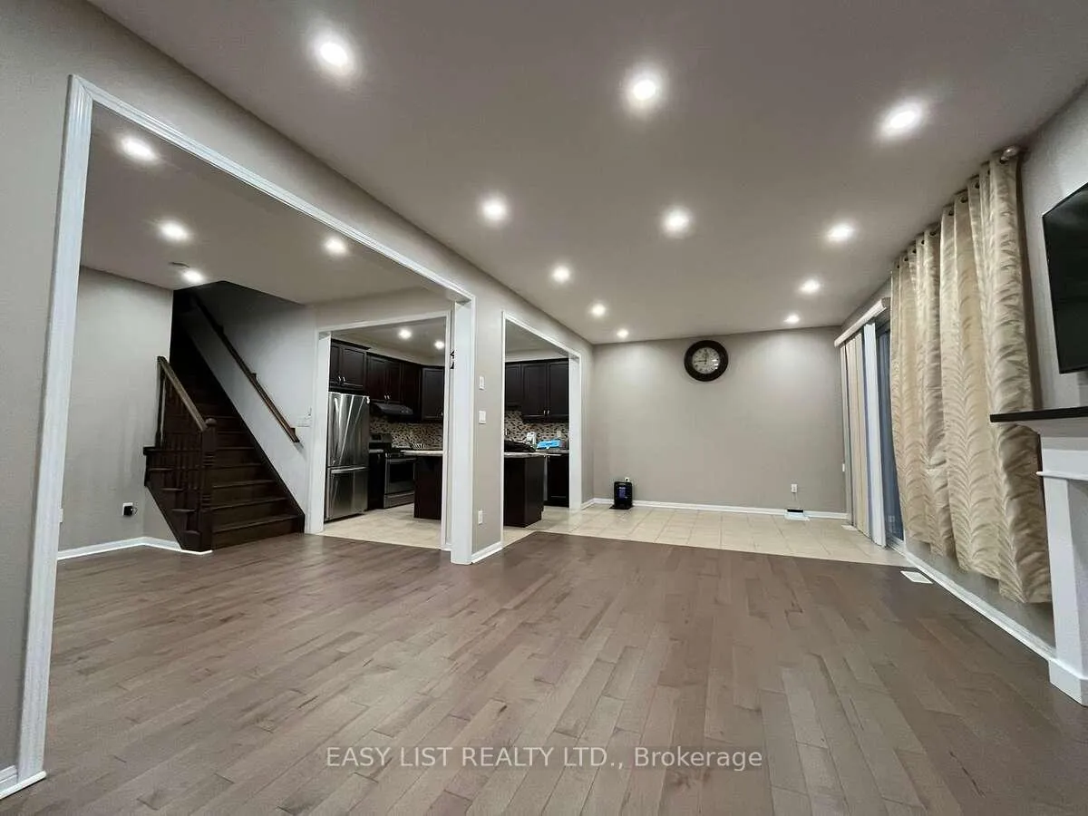 Photo 5 of 450 Cavanagh Lane, Milton, Willmott — HOMEH