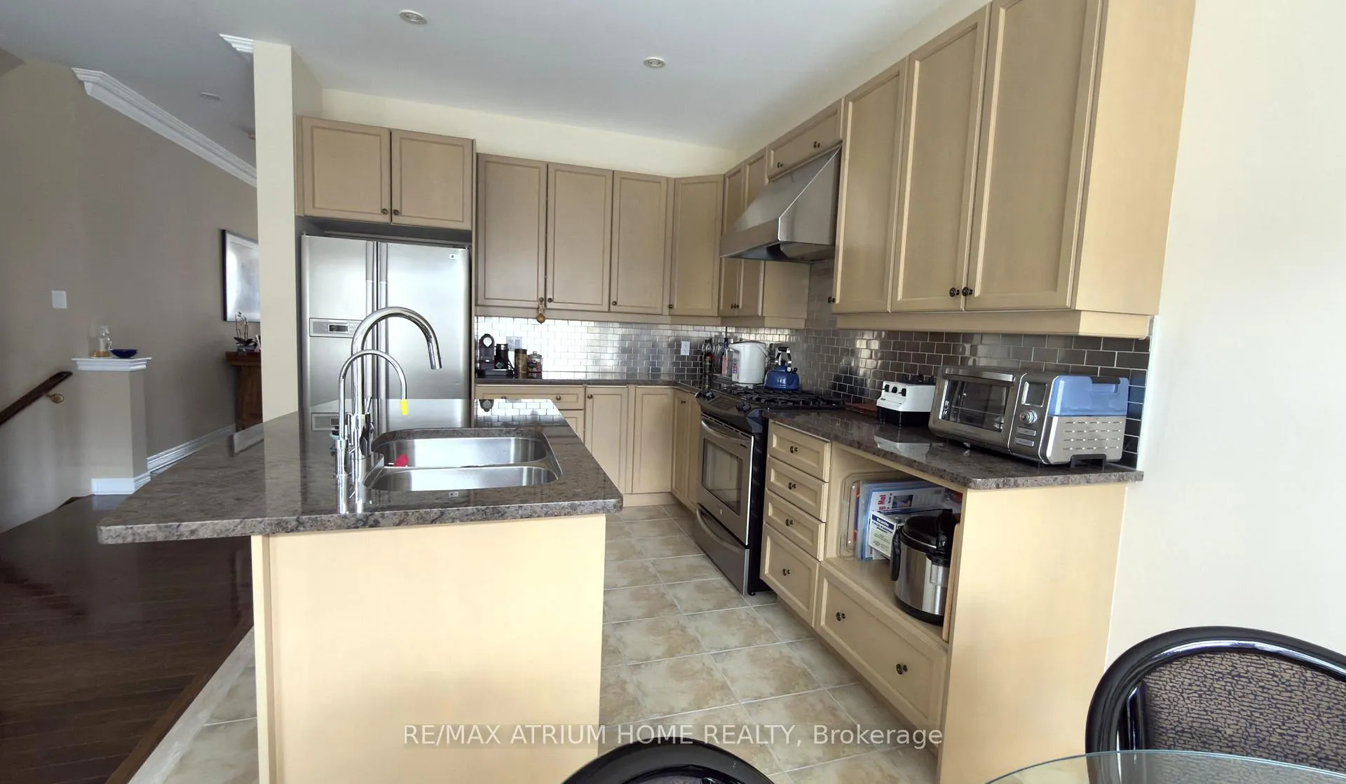 Photo 16 of 15 Atlas Peak Drive, Markham, Victoria Manor-Jennings Gate — HOMEH