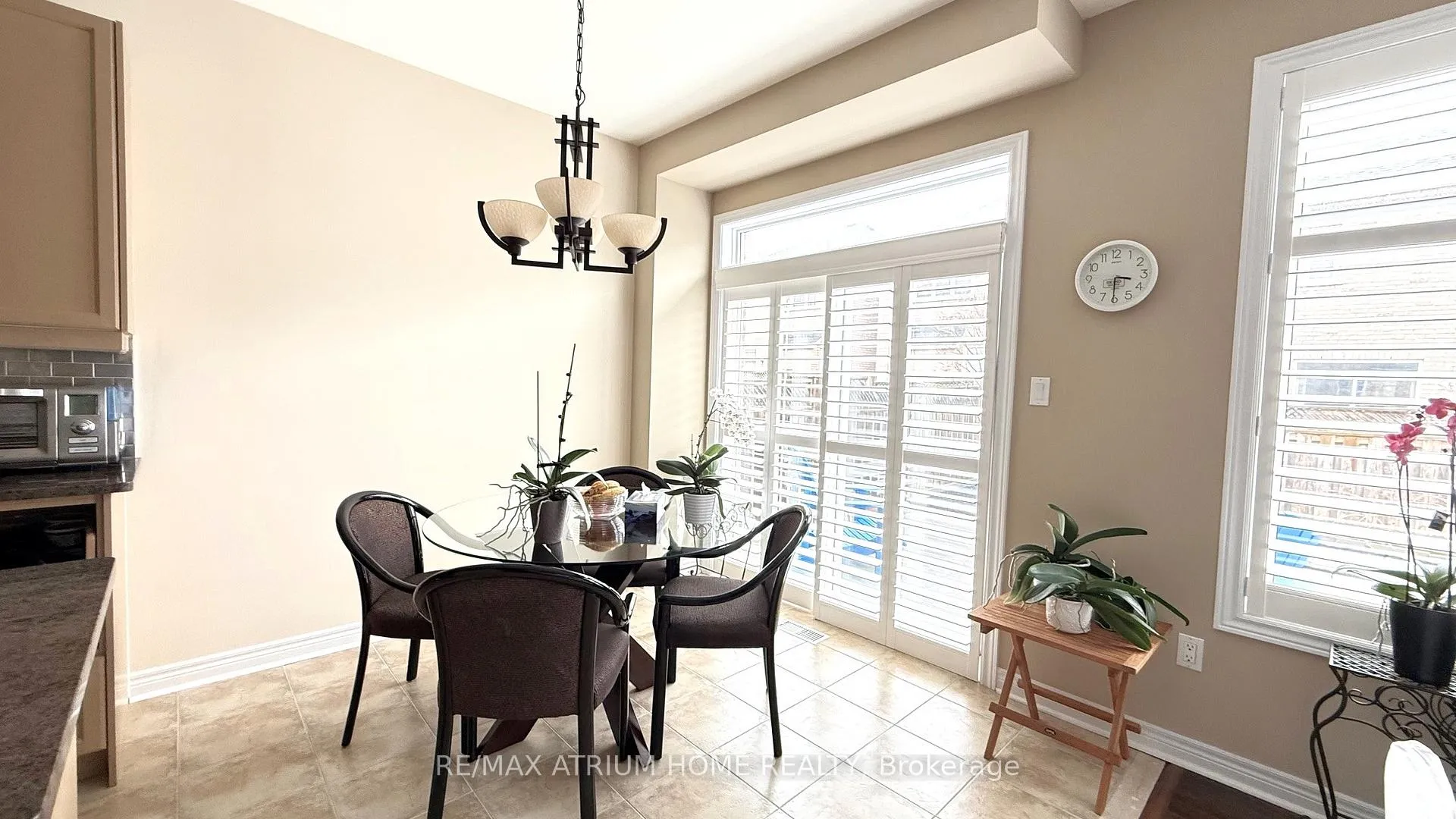 Photo 17 of 15 Atlas Peak Drive, Markham, Victoria Manor-Jennings Gate — HOMEH