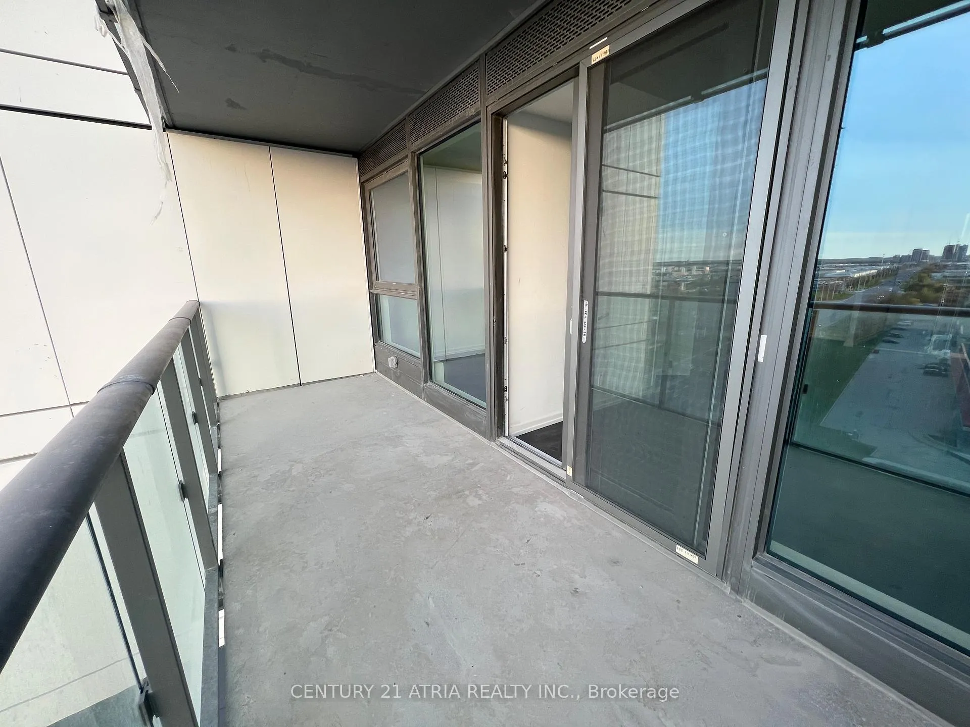 Photo 13 of Unit 1008, 7890 Jane Street, Vaughan, Vaughan Corporate Centre — HOMEH