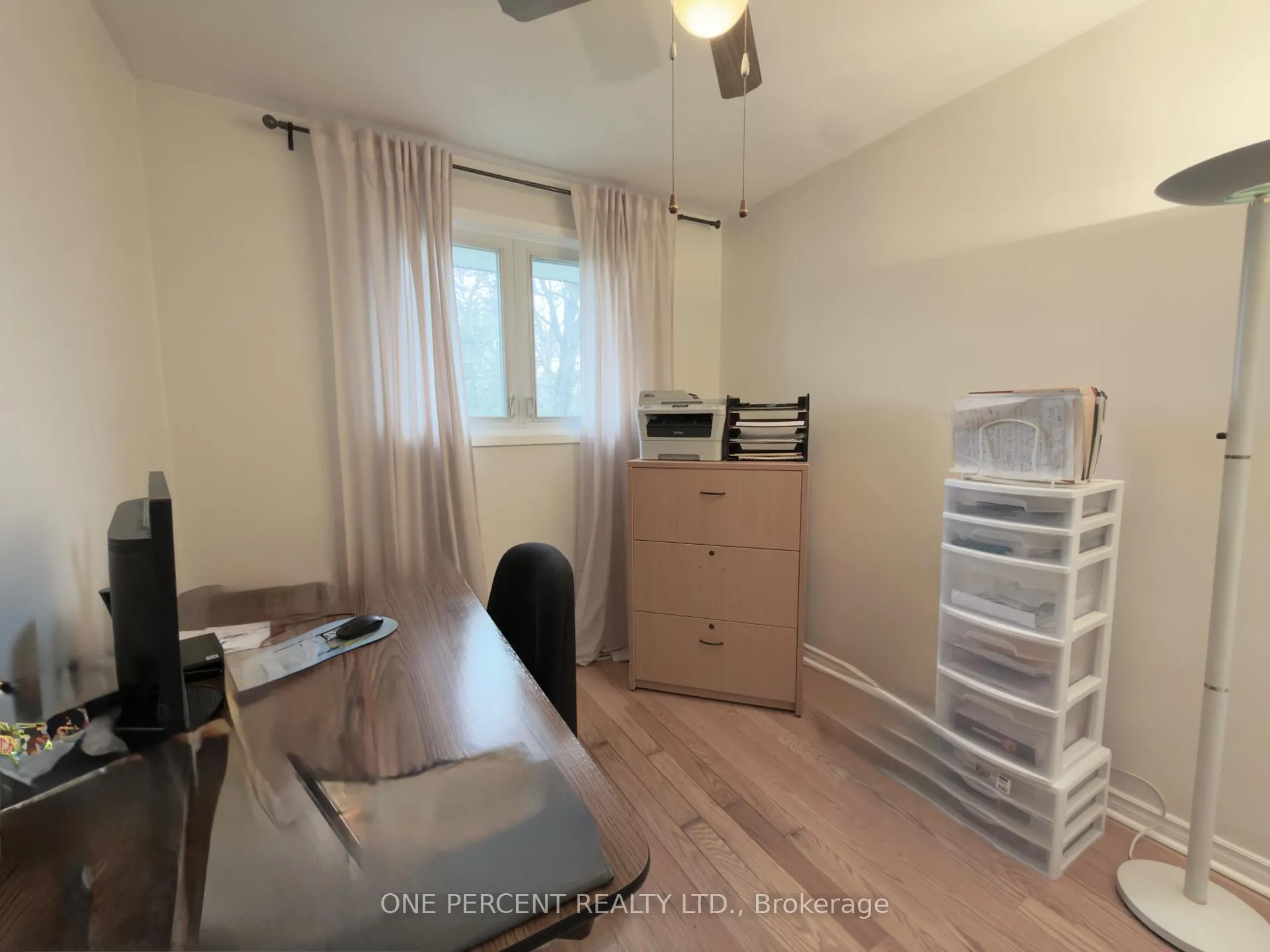 Photo 14 of 64 Dorchester Boulevard, St. Catharines, Carlton/Bunting — HOMEH