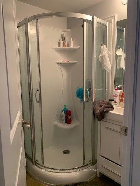 Photo 10 of Unit 9, 246 Penetanguishene Rd, Barrie, Georgian Drive — HOMEH