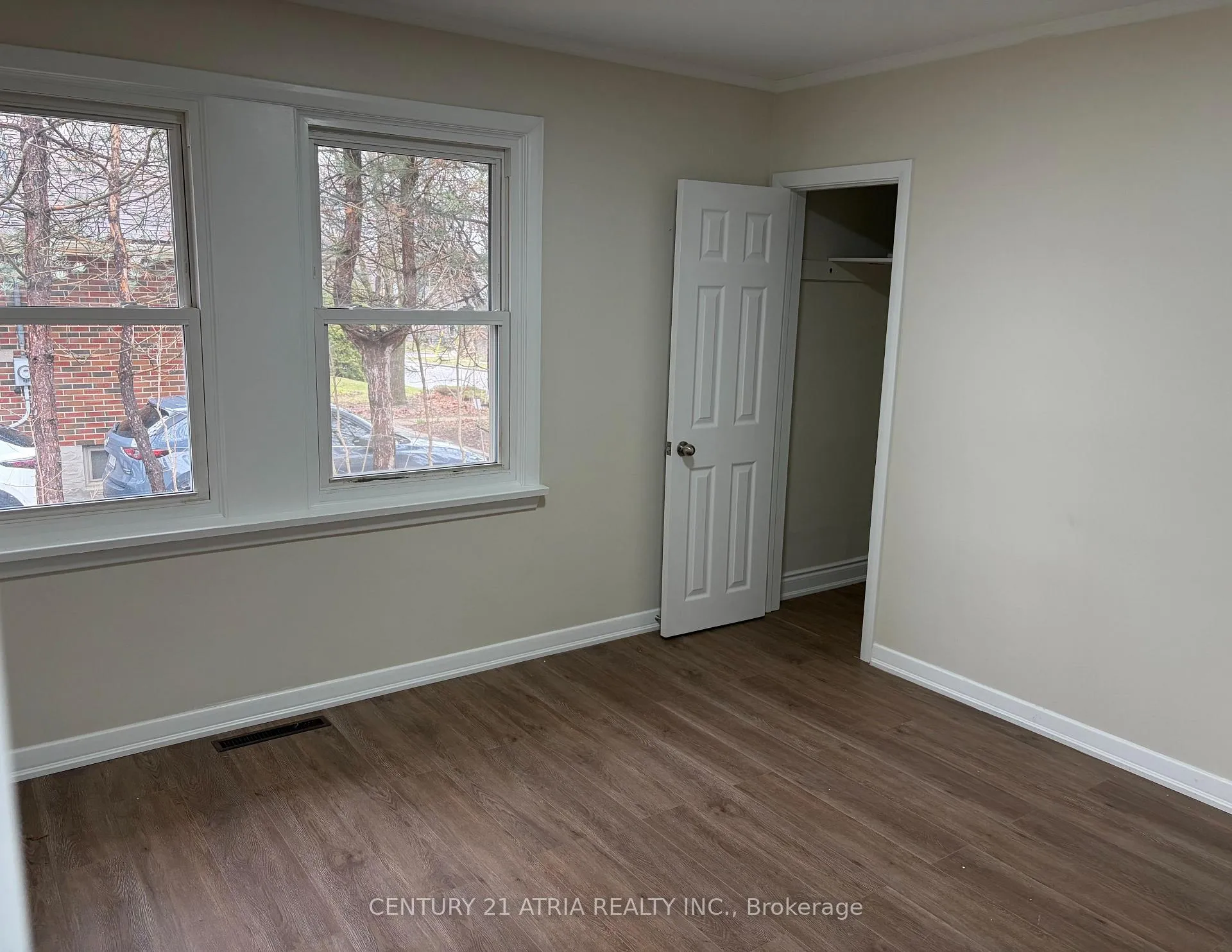 Photo 9 of Unit Upper, 13 Ridgewood Avenue, Guelph, Junction/Onward Willow — HOMEH