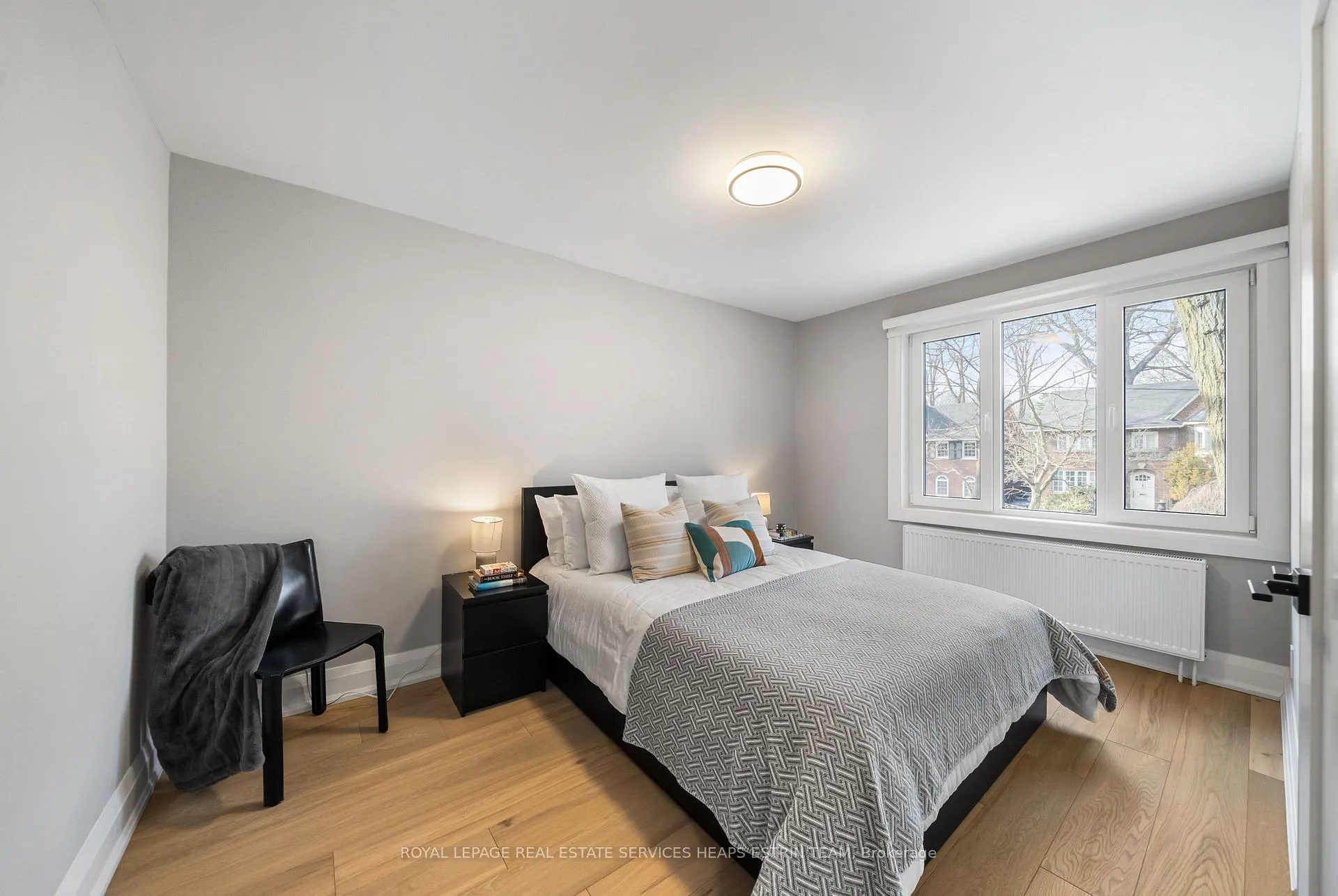 Photo 22 of 335 St Clair Avenue E, Toronto, Rosedale-Moore Park — HOMEH