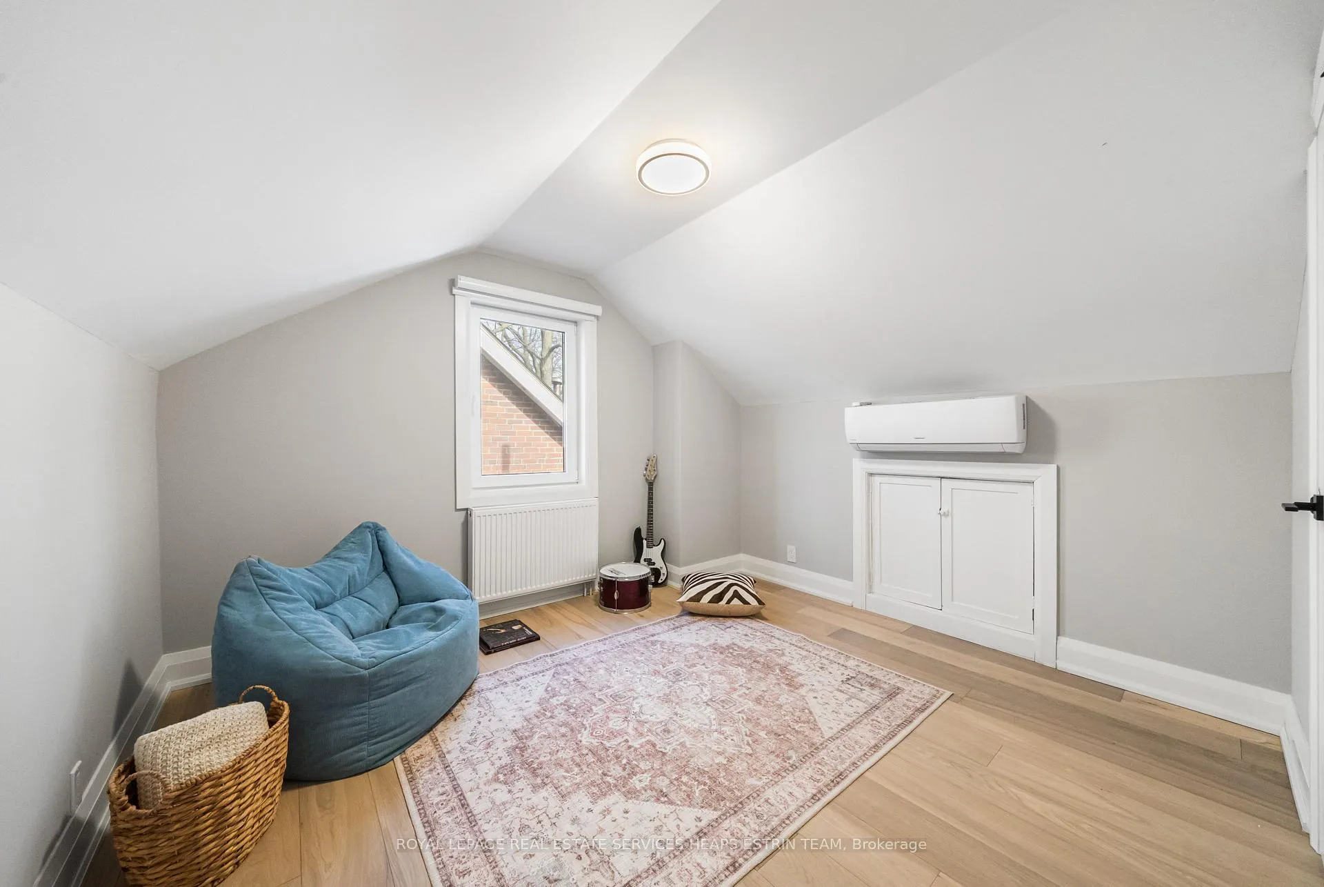 Photo 27 of 335 St Clair Avenue E, Toronto, Rosedale-Moore Park — HOMEH