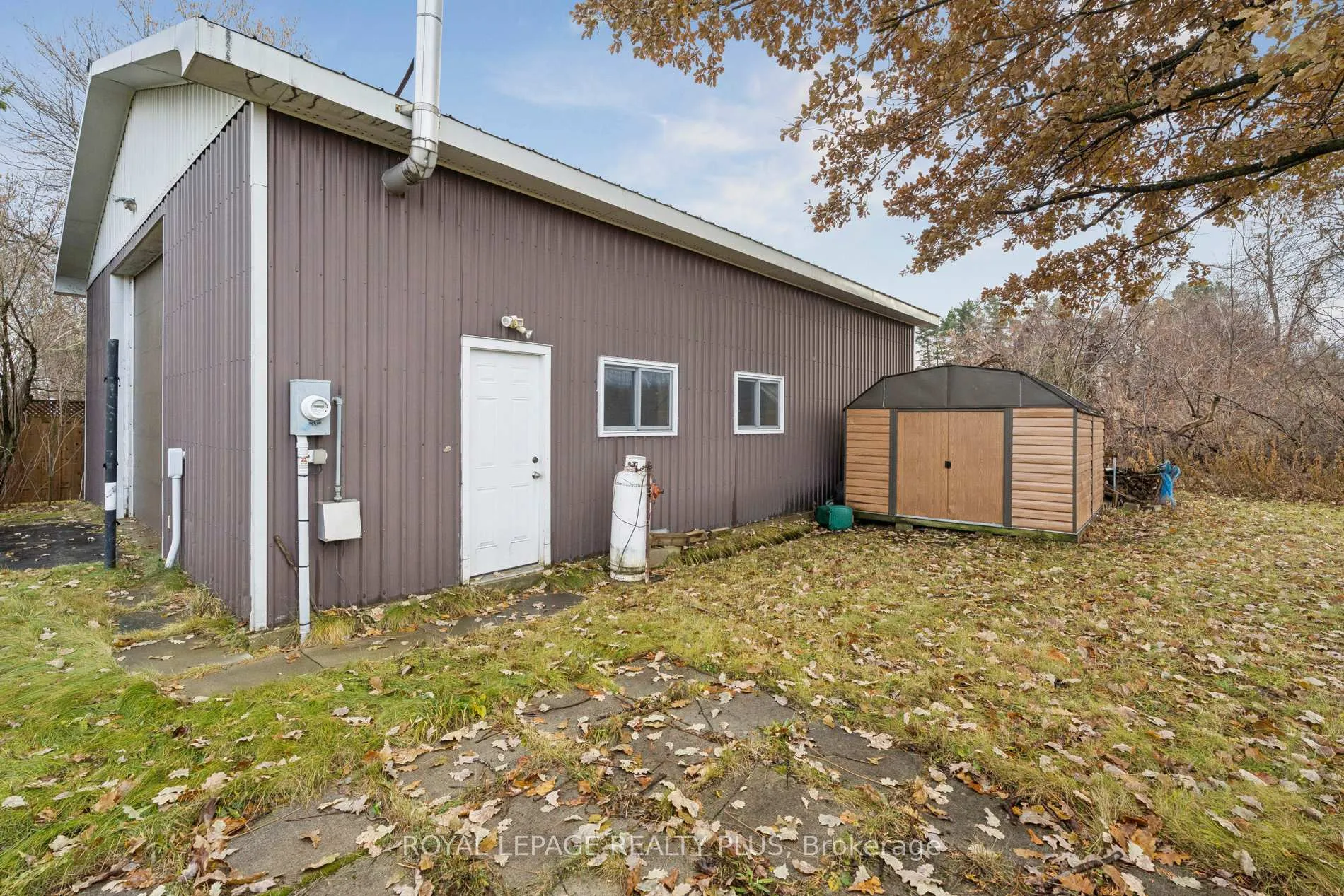 Photo 31 of 7719 Poplar Side Road, Clearview, Rural Clearview — HOMEH