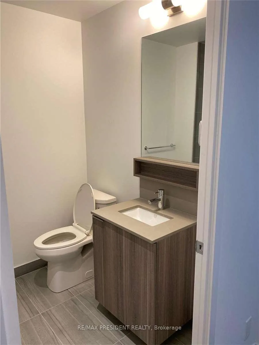 Photo 13 of Unit 1606, 5 Buttermill Avenue, Vaughan, Vaughan Corporate Centre — HOMEH