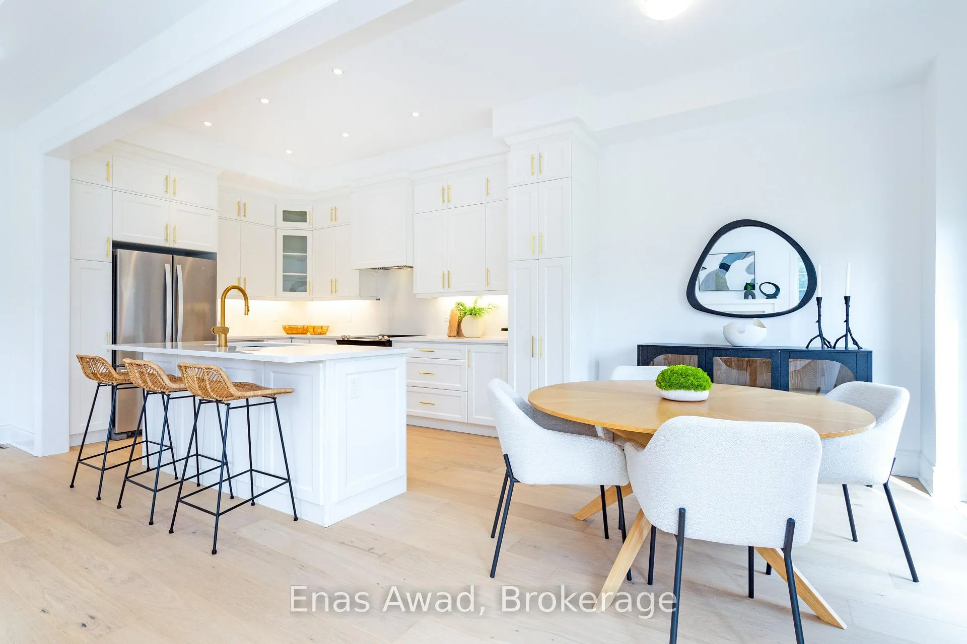 Photo 5 of 42 Hutchison Road, Guelph, Kortright East — HOMEH