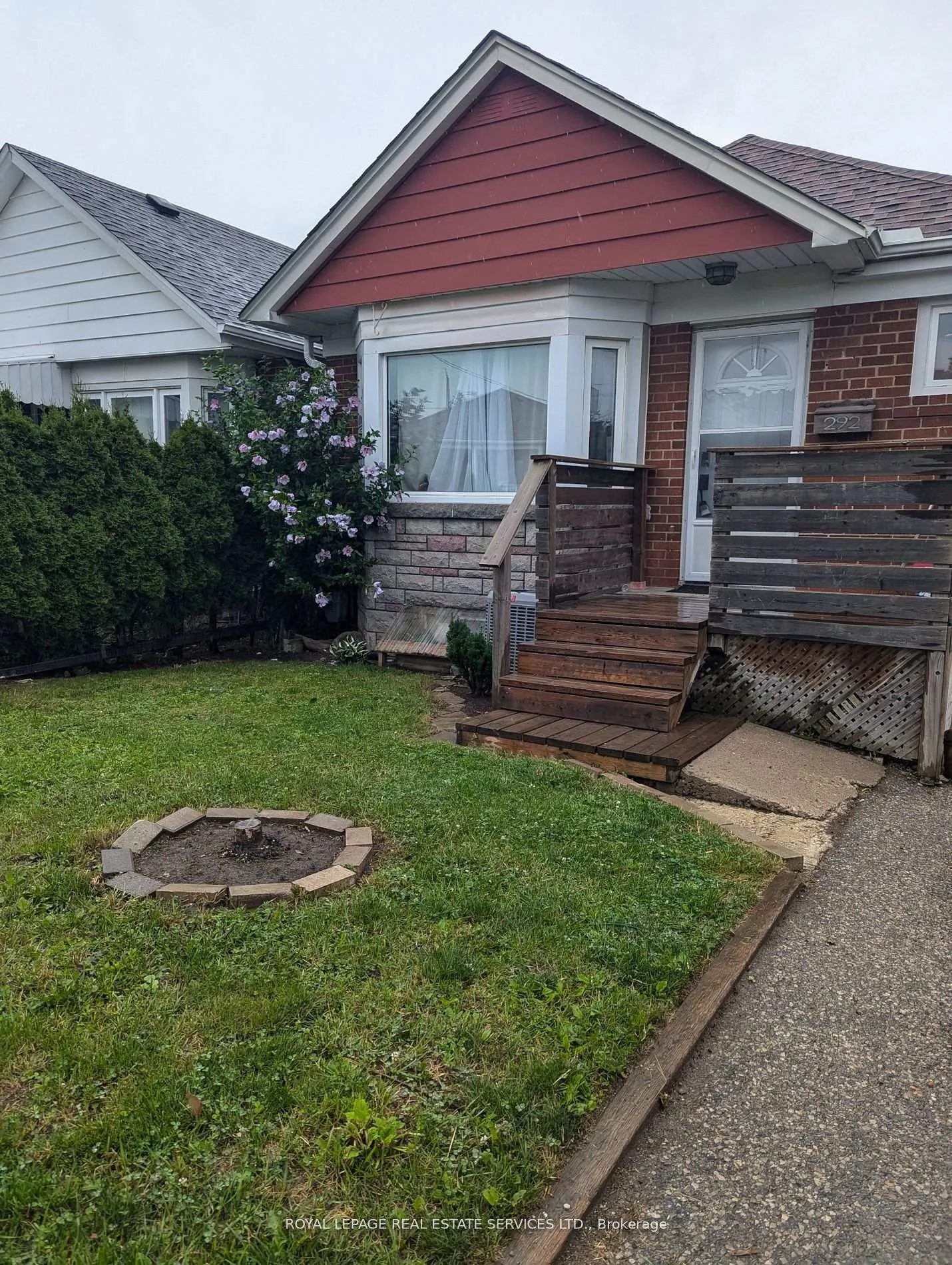 Photo 1 of Unit Main Floor, 292 Scott Road, Toronto, Keelesdale-Eglinton West — HOMEH