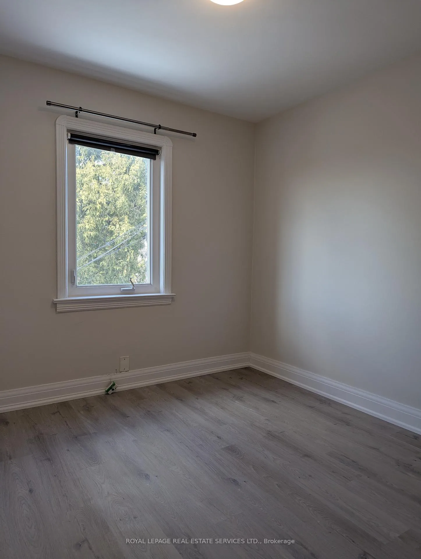 Photo 10 of Unit Main Floor, 292 Scott Road, Toronto, Keelesdale-Eglinton West — HOMEH