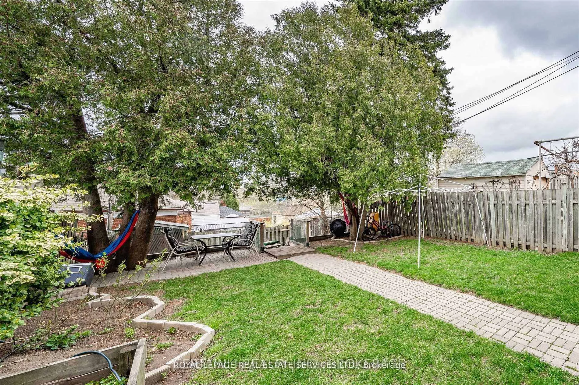 Photo 13 of Unit Main Floor, 292 Scott Road, Toronto, Keelesdale-Eglinton West — HOMEH