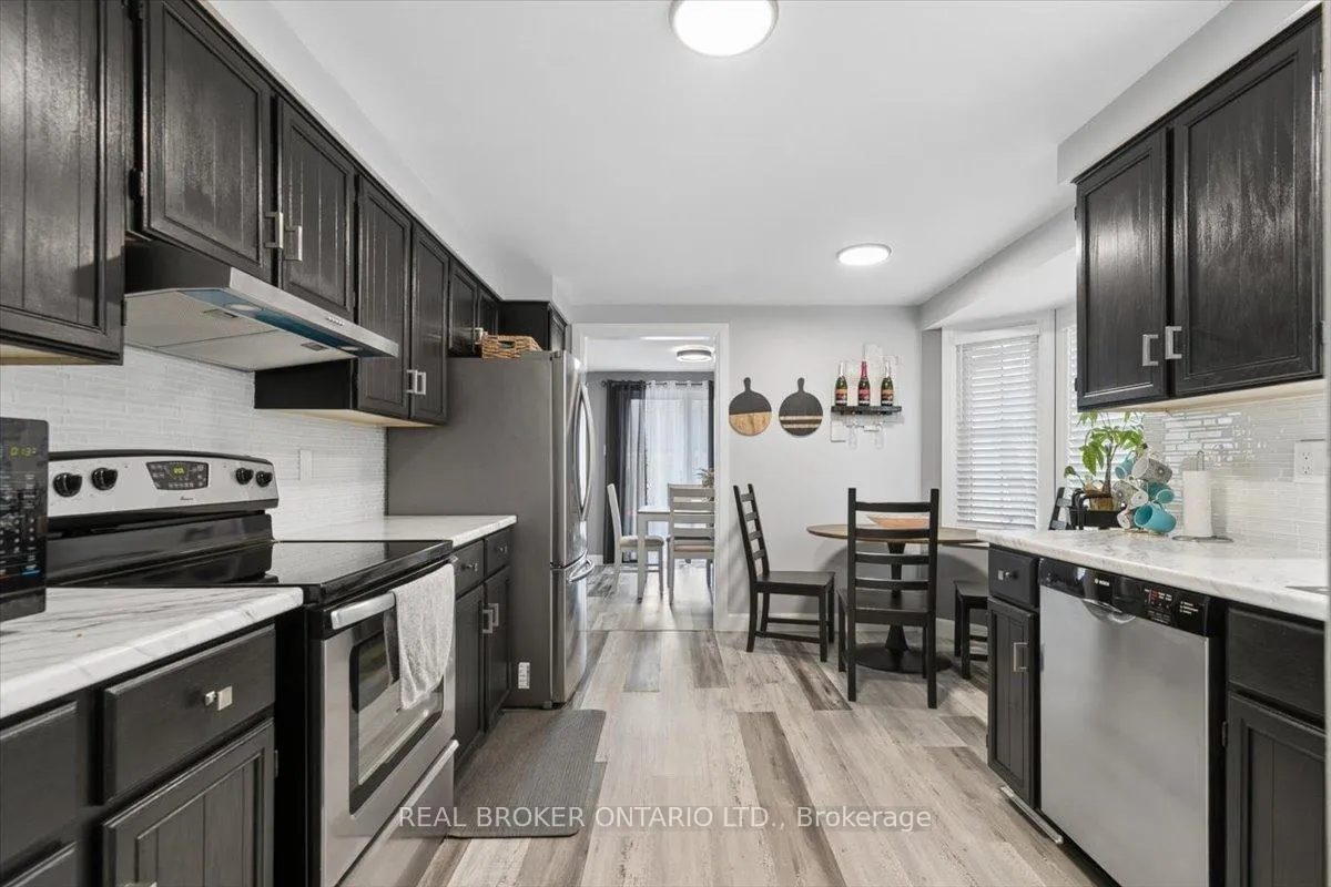 Photo 5 of Unit 3, 481 Beechwood Drive, Waterloo, Westvale — HOMEH