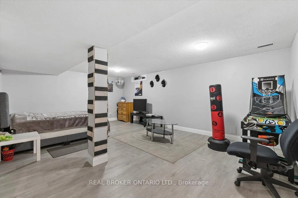 Photo 28 of Unit 3, 481 Beechwood Drive, Waterloo, Westvale — HOMEH