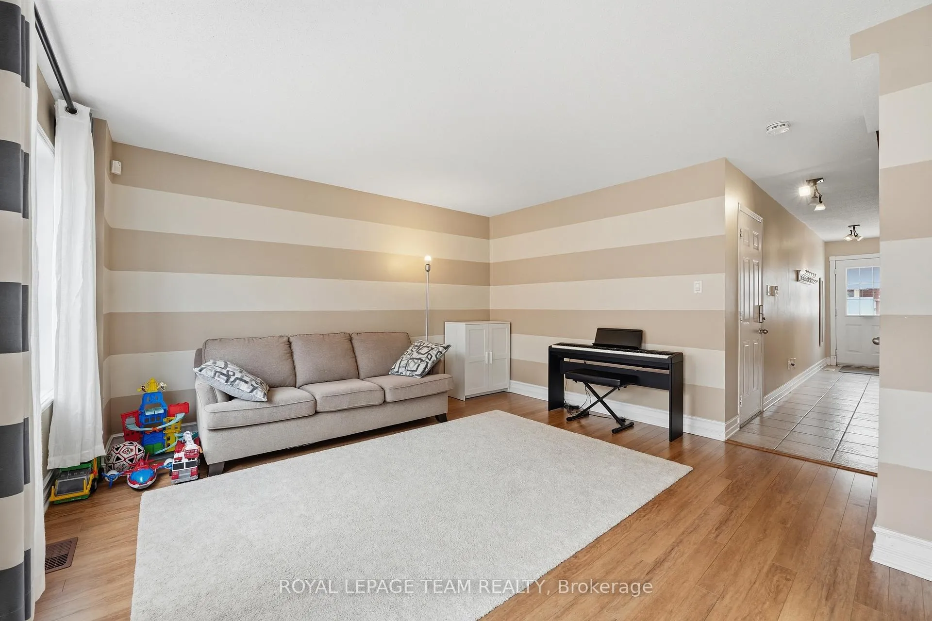 Photo 9 of Unit 206, 90 Edenvale Drive, Ottawa, Kanata - Beaverbrook — HOMEH