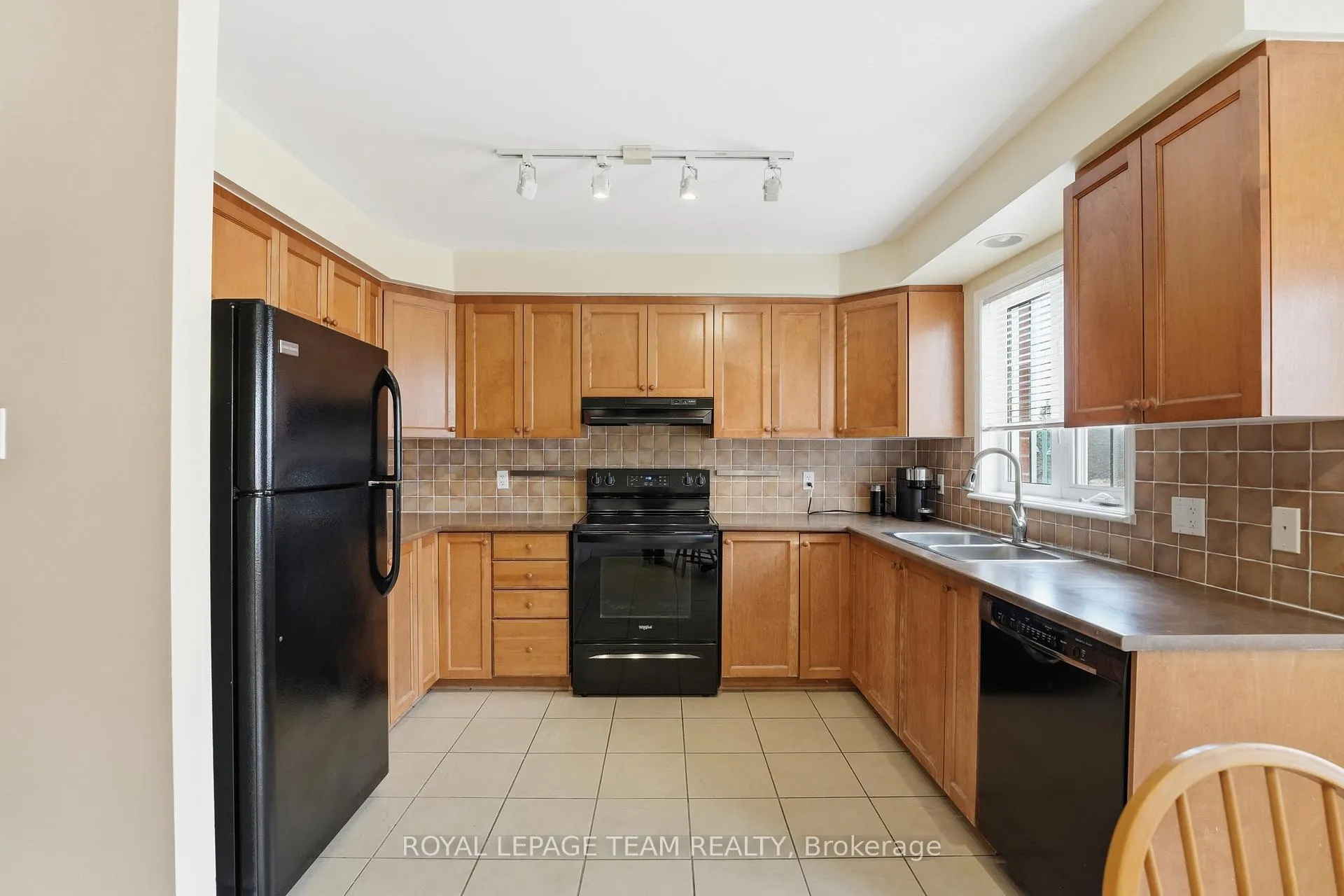 Photo 17 of Unit 206, 90 Edenvale Drive, Ottawa, Kanata - Beaverbrook — HOMEH
