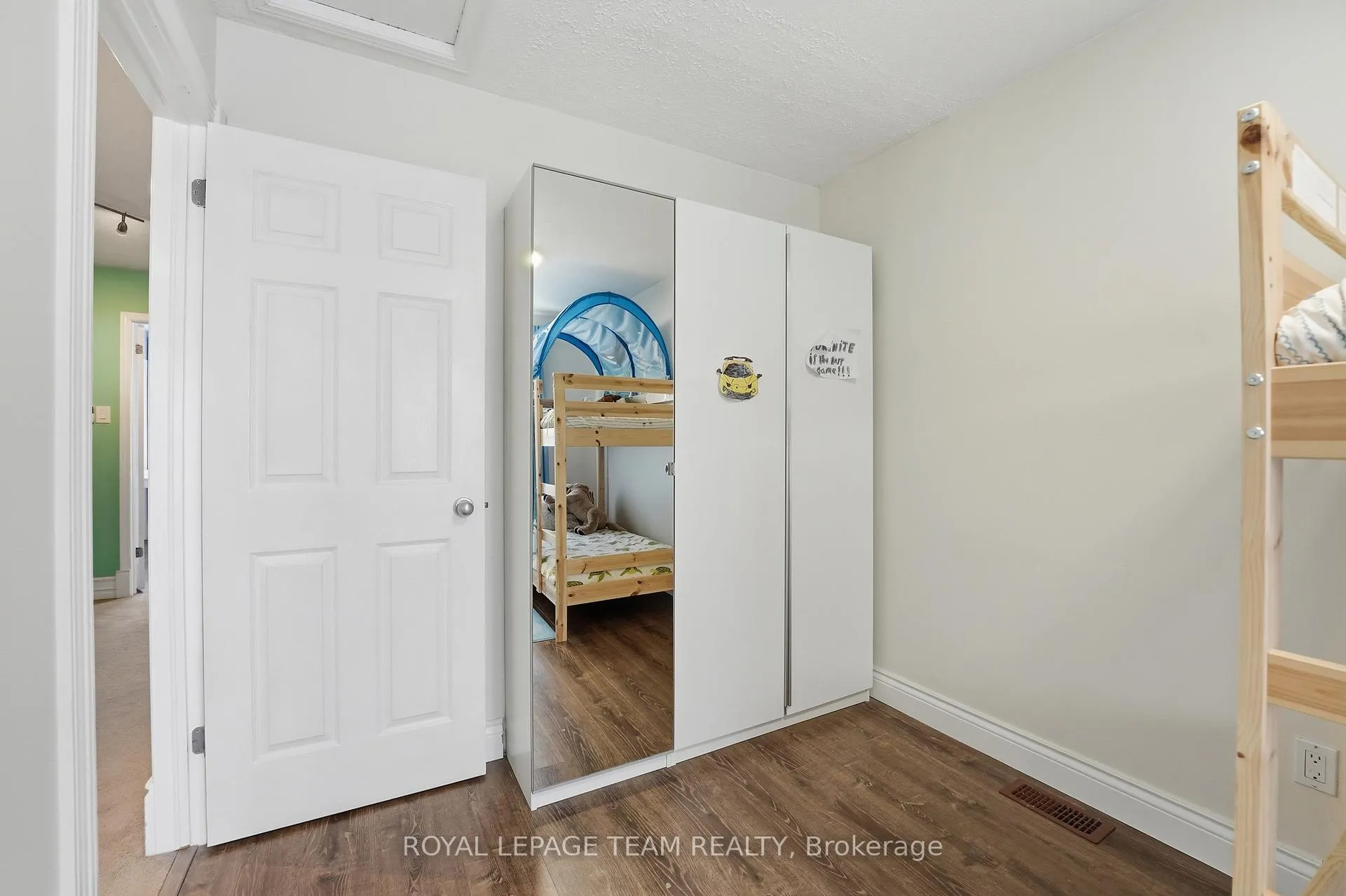 Photo 26 of Unit 206, 90 Edenvale Drive, Ottawa, Kanata - Beaverbrook — HOMEH