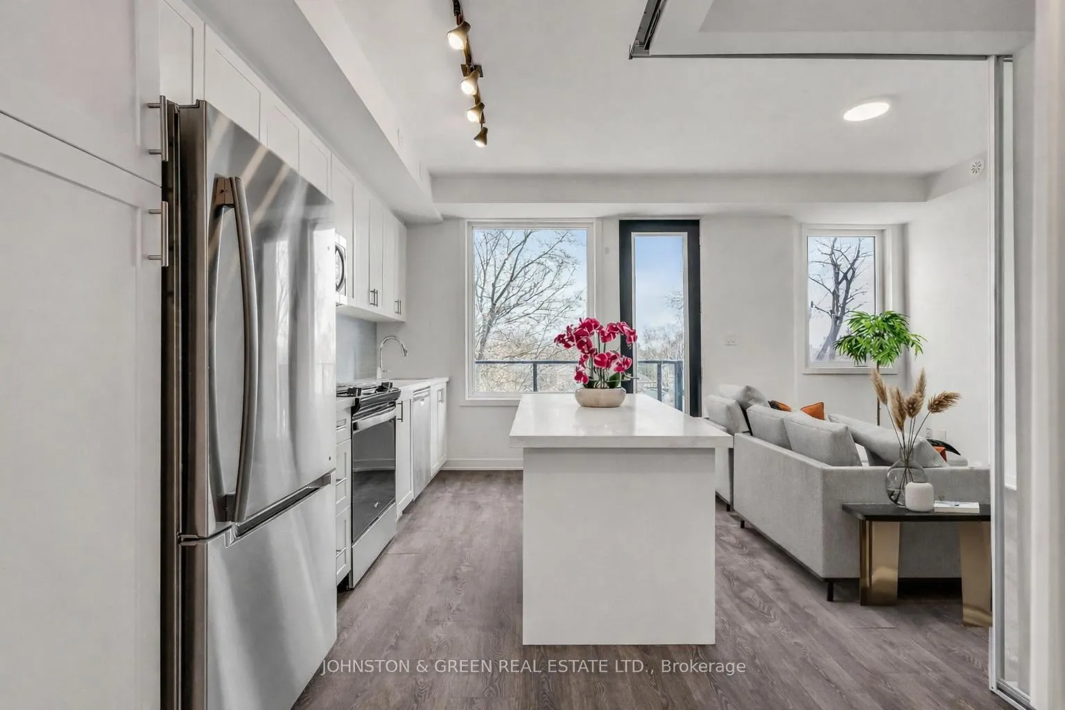 Photo 2 of Unit 10, 1479 O'Connor Drive, Toronto, O'Connor-Parkview — HOMEH