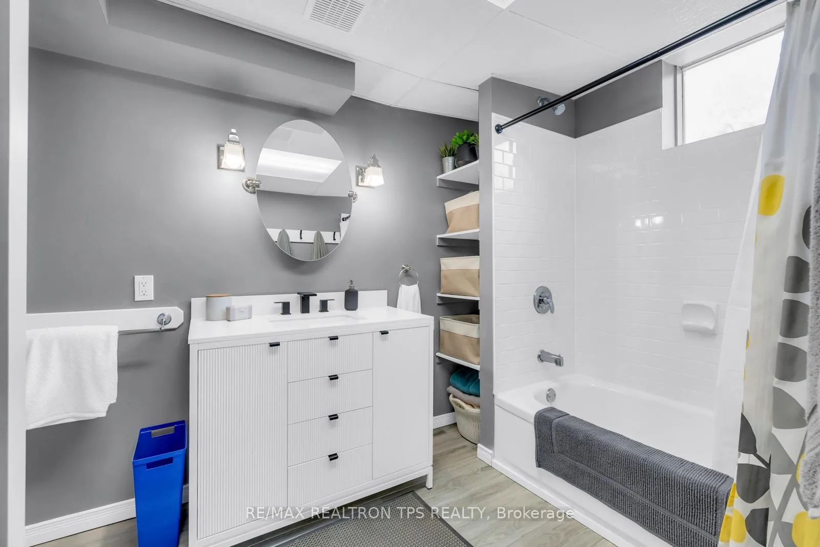 Photo 36 of 768 Barbados Street, Oshawa, Northglen — HOMEH