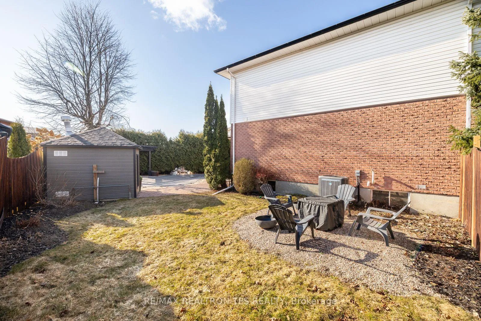Photo 46 of 768 Barbados Street, Oshawa, Northglen — HOMEH
