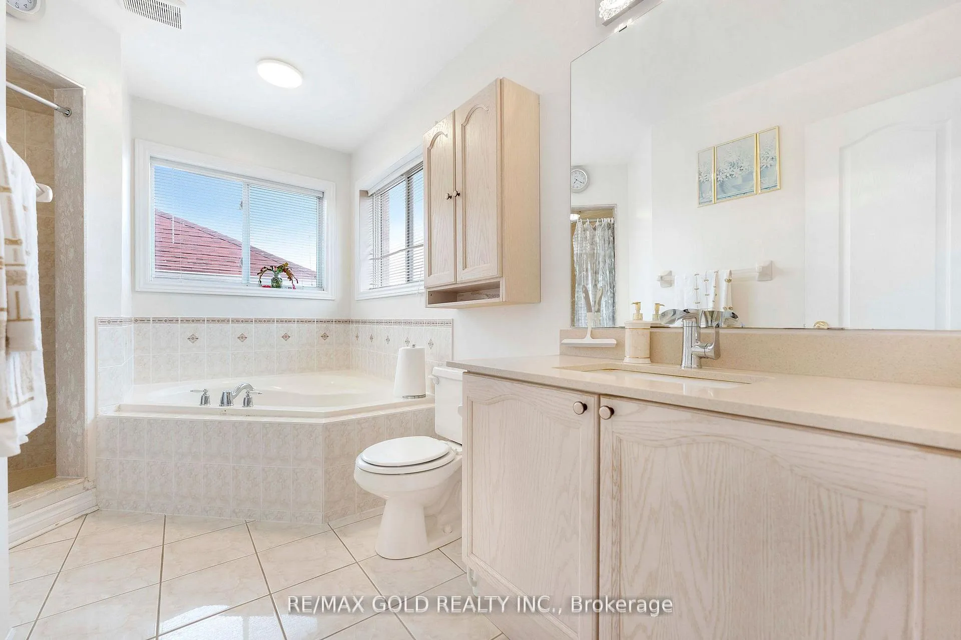 Photo 22 of 23 Pathmaster Road, Brampton, Bram East — HOMEH