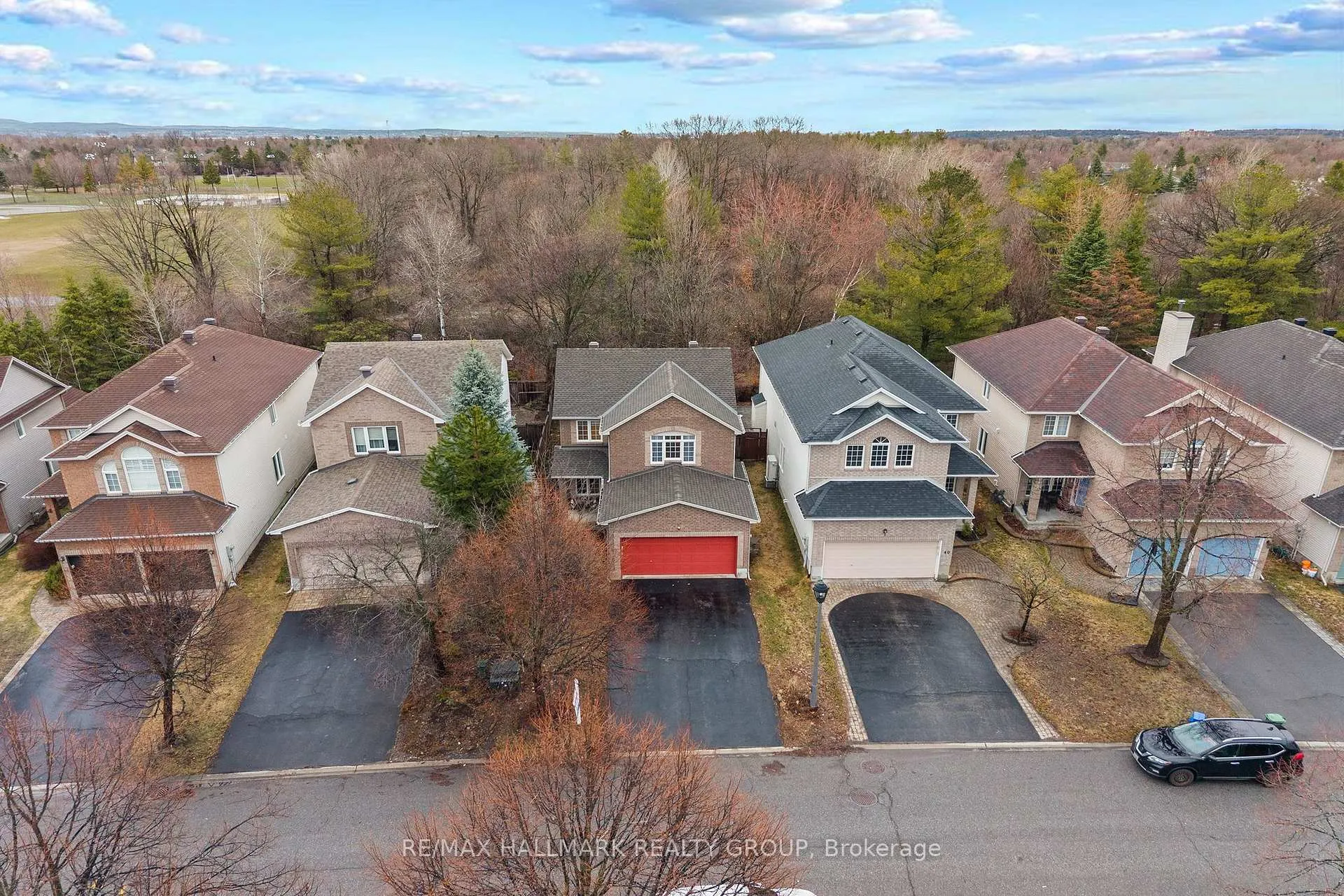Photo 1 of 42 Nortoba Crescent, Ottawa, Kanata - Kanata Lakes/Heritage Hills — HOMEH
