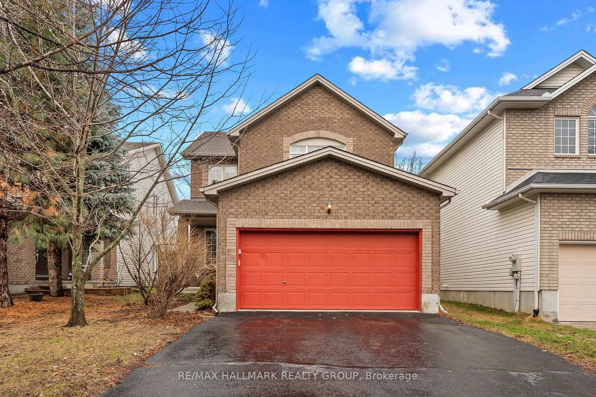 Photo 2 of 42 Nortoba Crescent, Ottawa, Kanata - Kanata Lakes/Heritage Hills — HOMEH