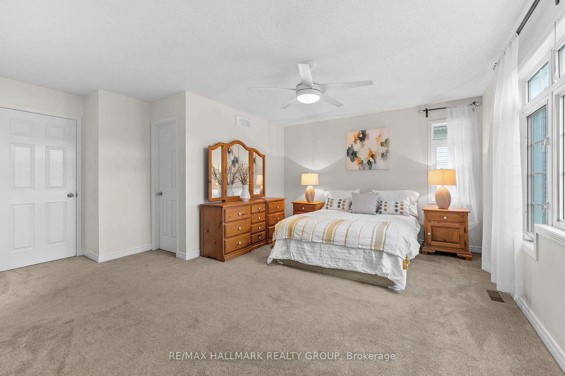 Photo 24 of 42 Nortoba Crescent, Ottawa, Kanata - Kanata Lakes/Heritage Hills — HOMEH