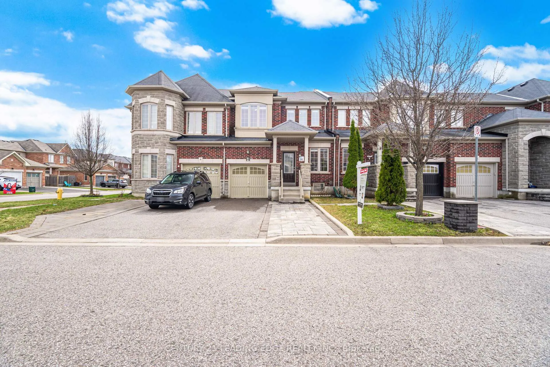 Photo 1 of 4 Moores Court, Markham, Box Grove — HOMEH