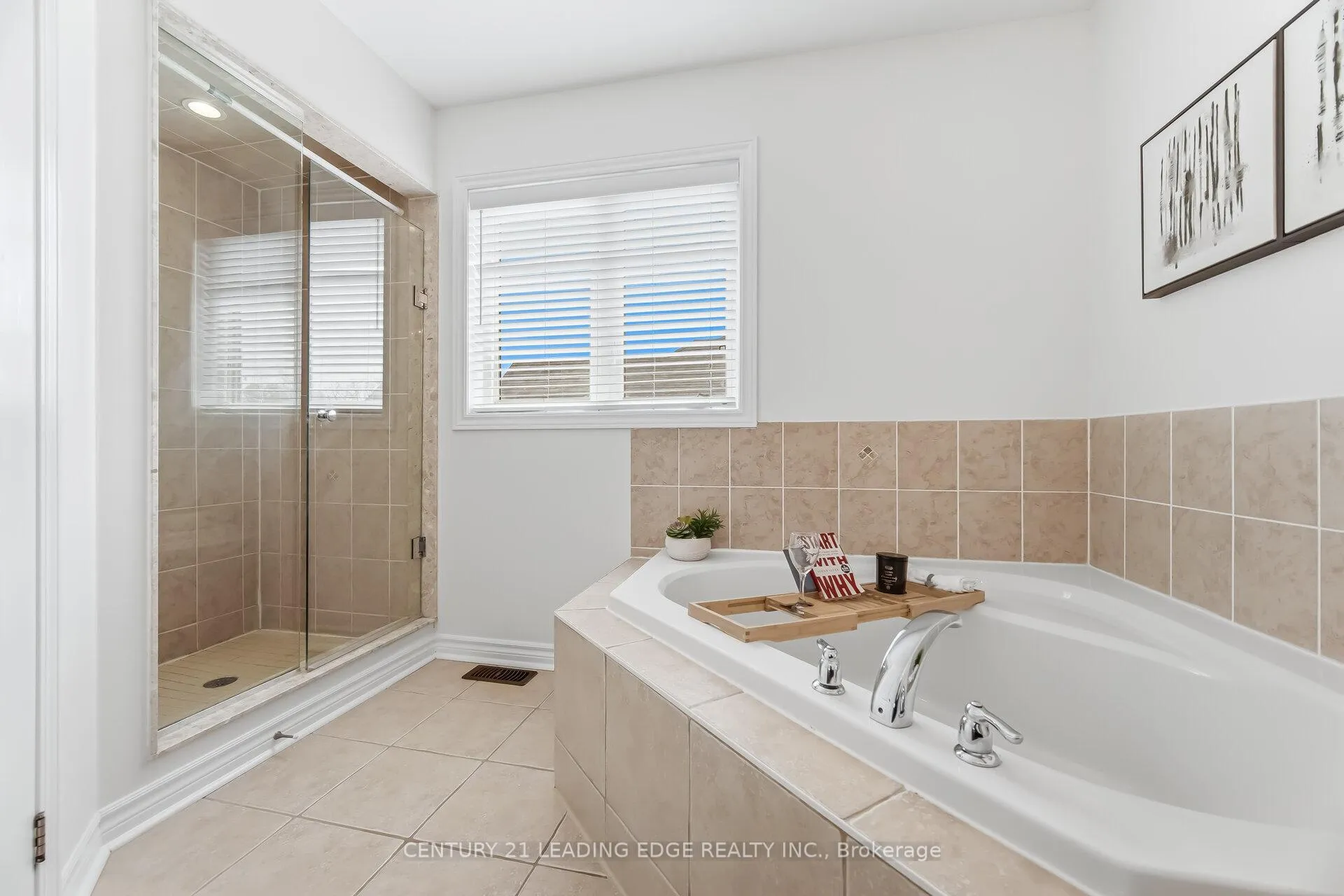 Photo 26 of 4 Moores Court, Markham, Box Grove — HOMEH