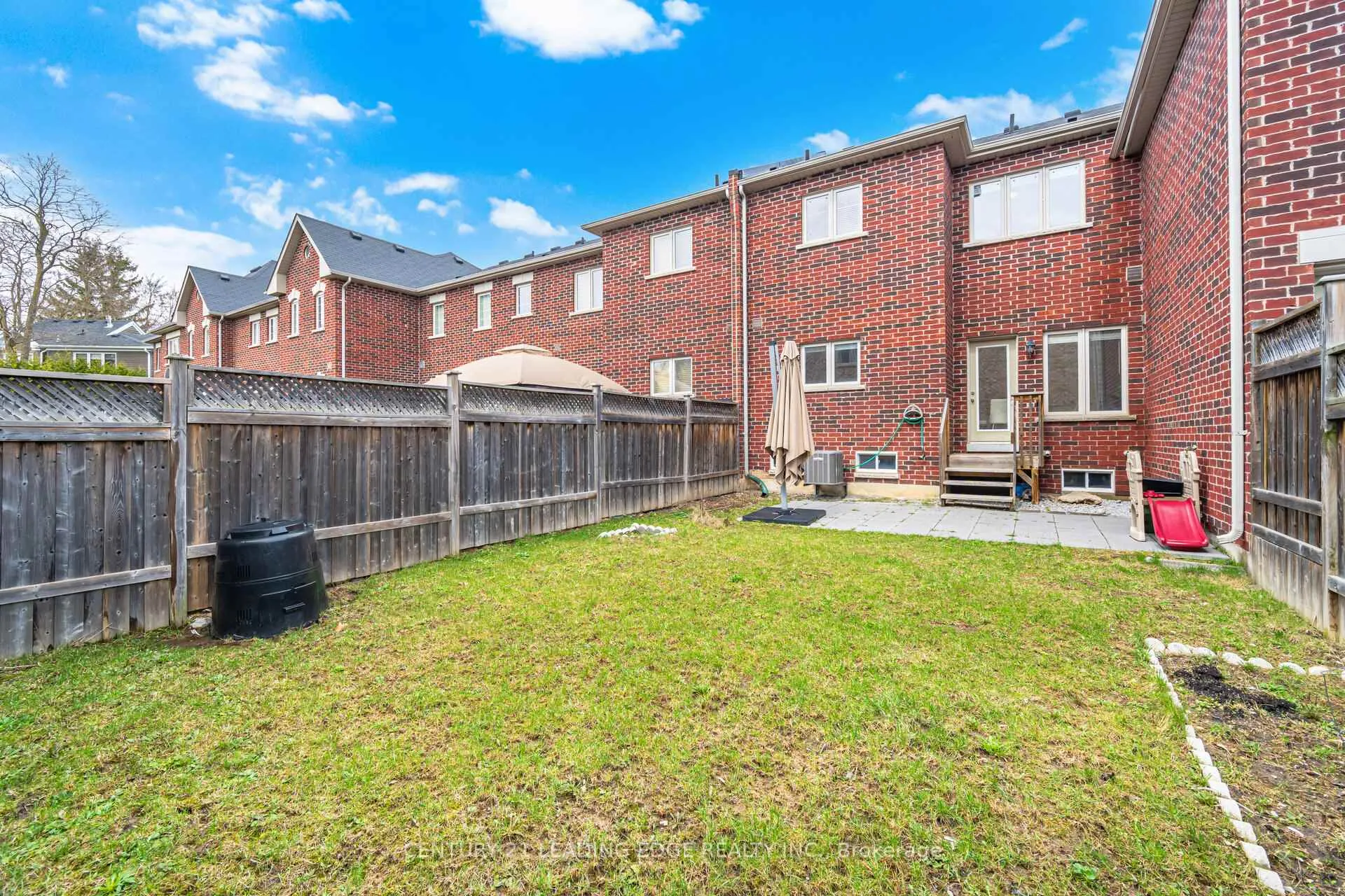 Photo 38 of 4 Moores Court, Markham, Box Grove — HOMEH