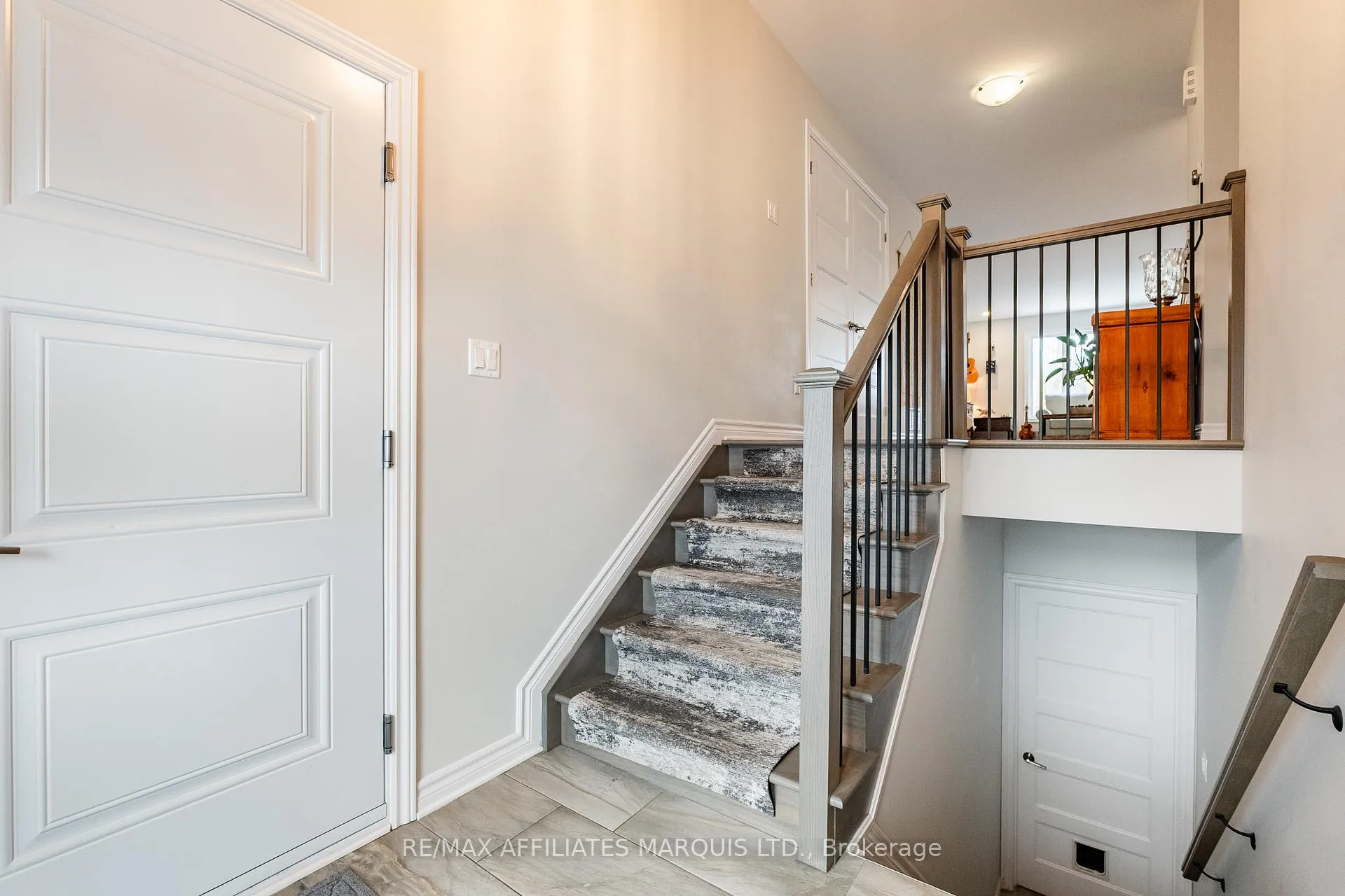 Photo 6 of 1108 Nicolas Crescent, Cornwall — HOMEH