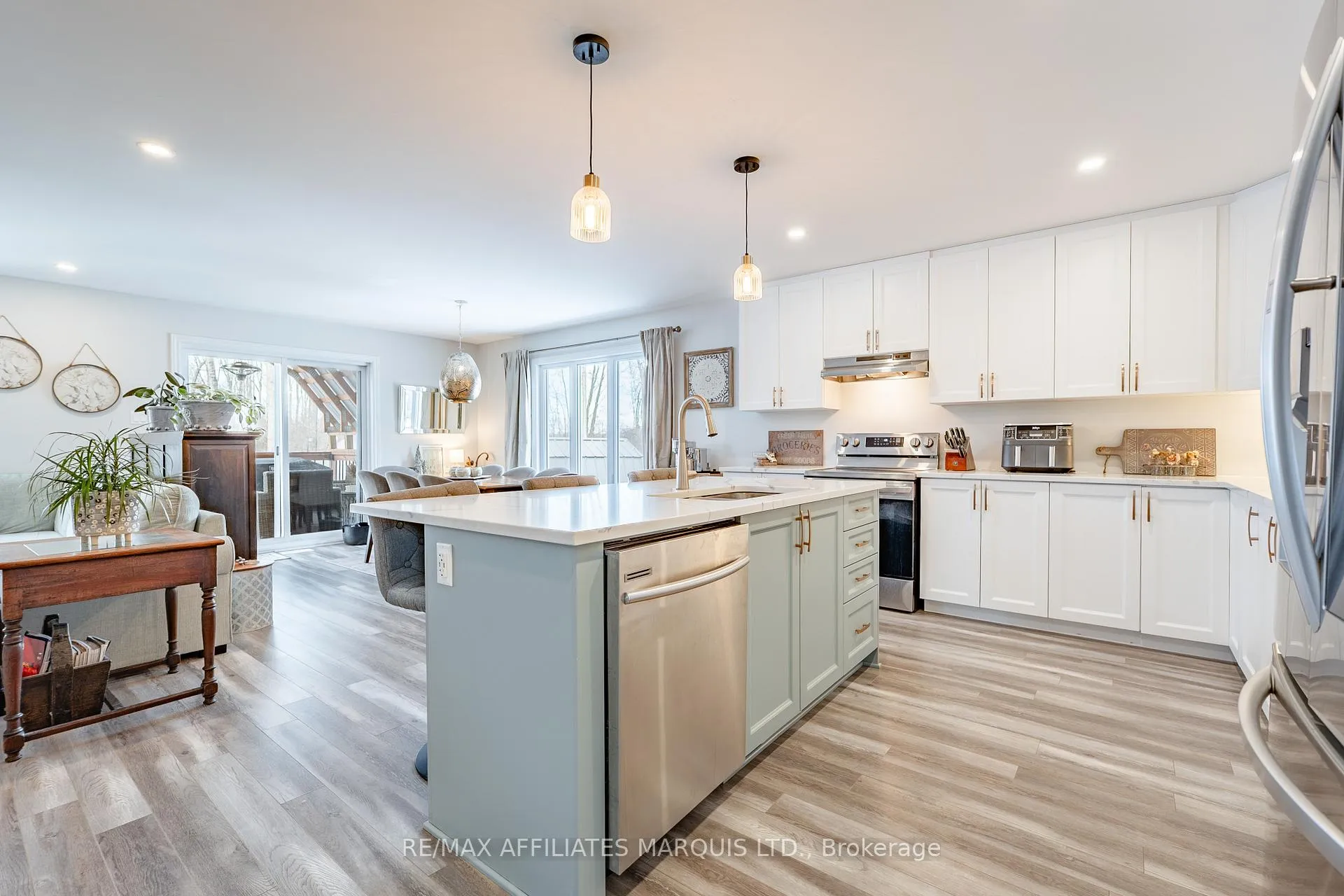 Photo 24 of 1108 Nicolas Crescent, Cornwall — HOMEH